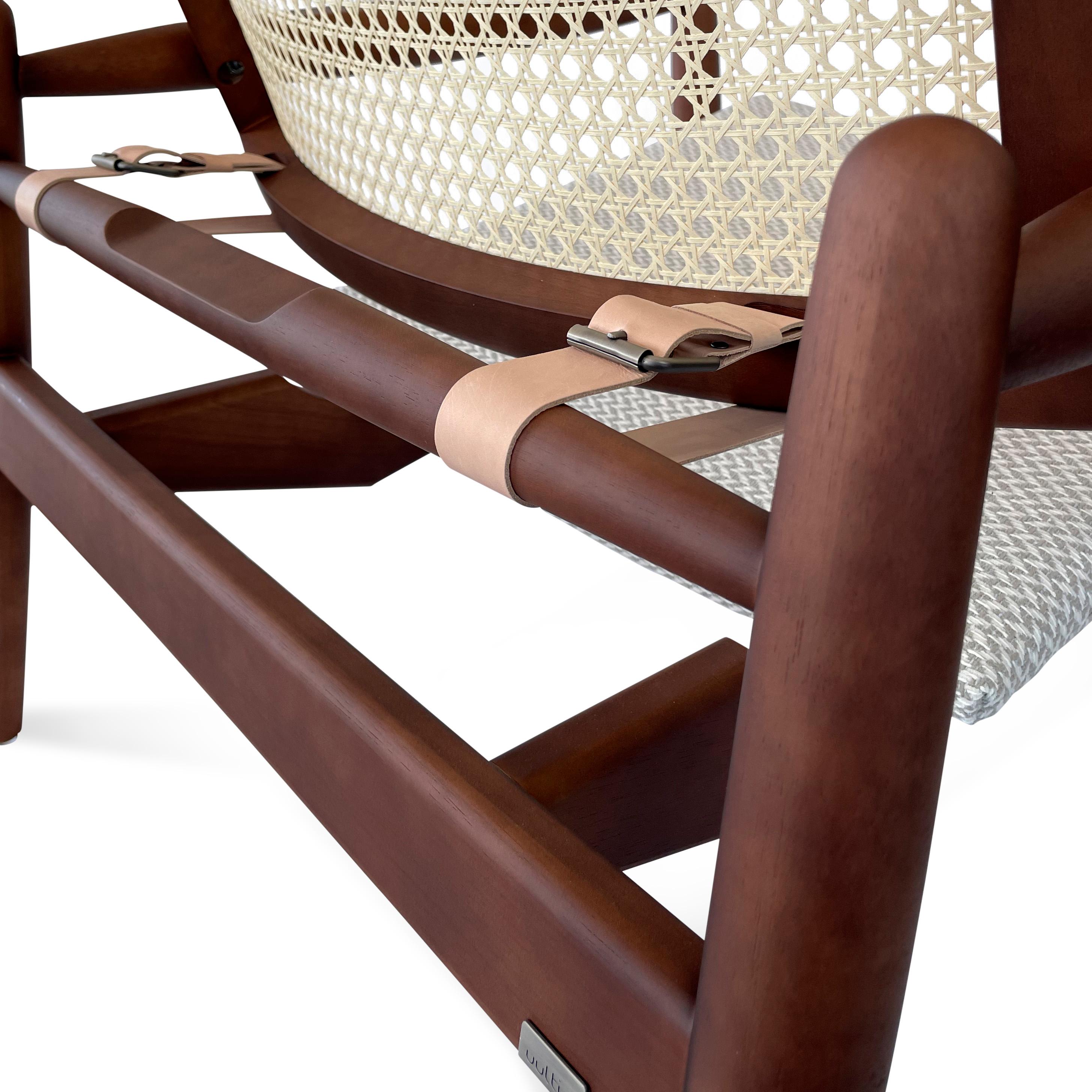 Chaise à dossier canné incurvé SOHO en Wood Wood et assise de chaise en tissu à chevrons en vente 1