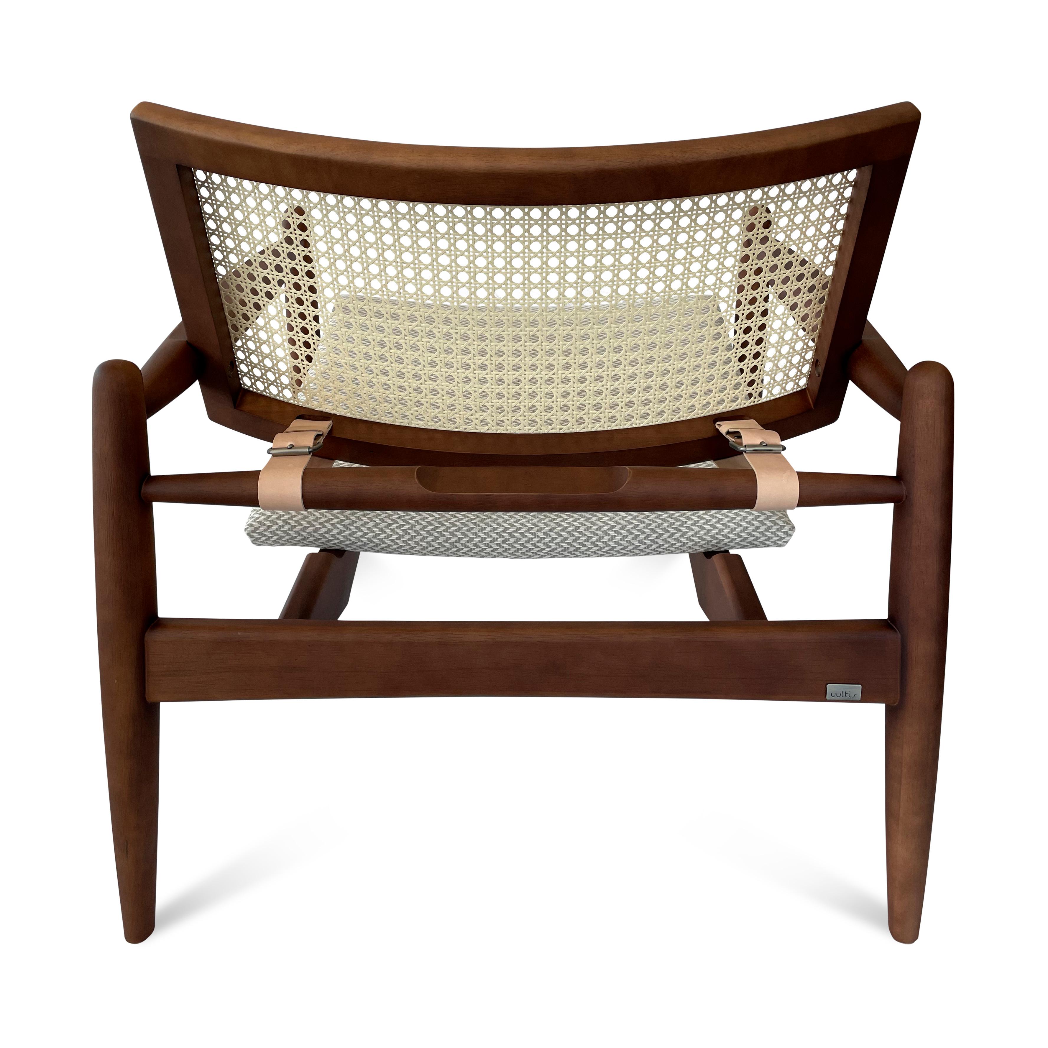 Soho Curved Cane-Back Chair in Walnut Wood with Herringbone Fabric Chair Seat For Sale 2