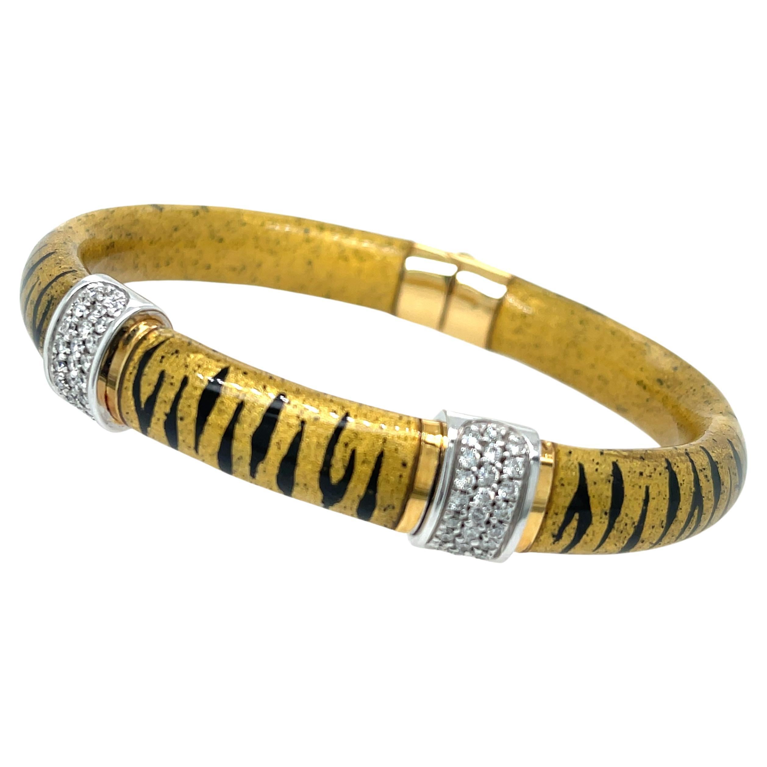 Soho Enamel Diamond Bracelet 18k Gold For Sale