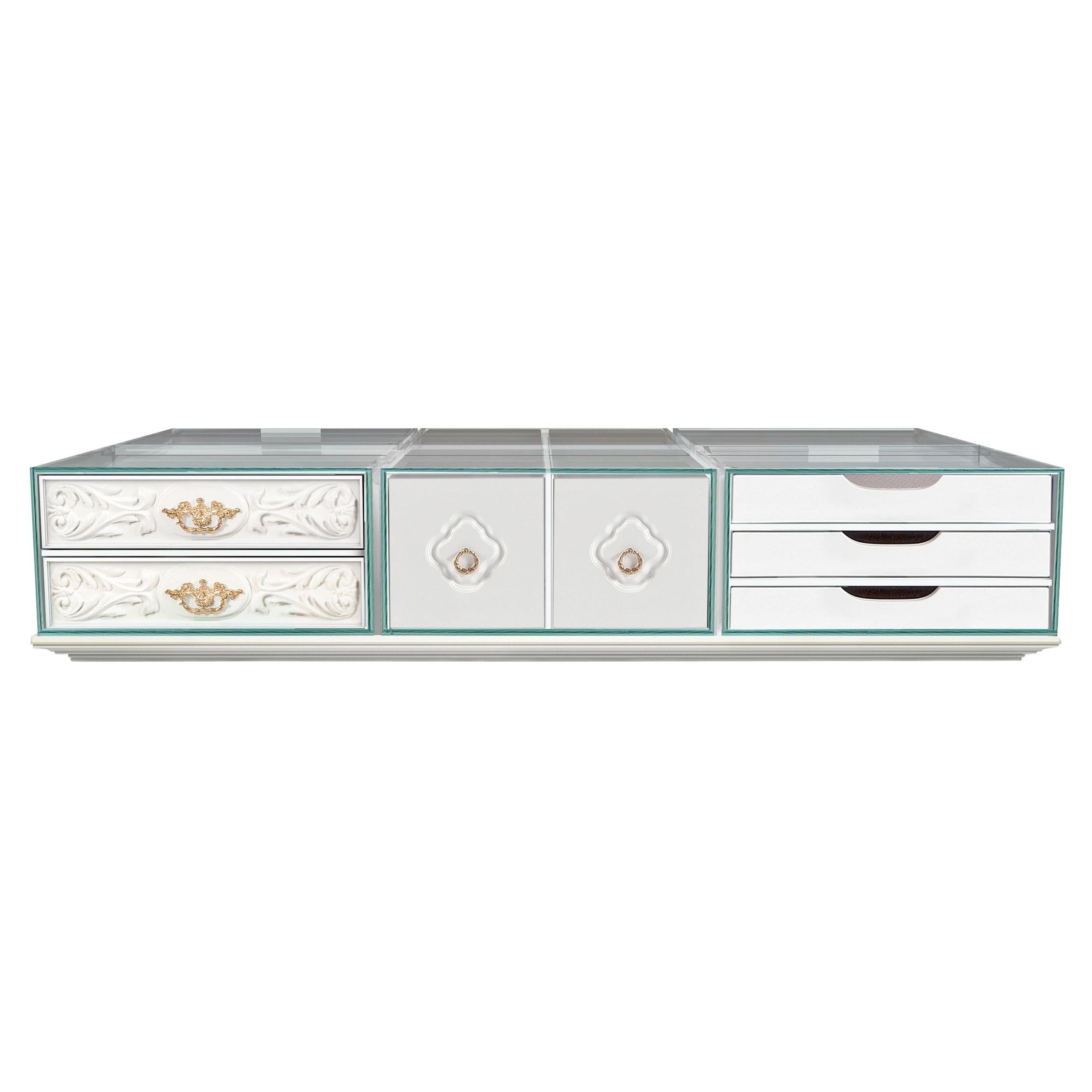 Soho White Cocktail and Coffee Table with Clear Glass Top For Sale