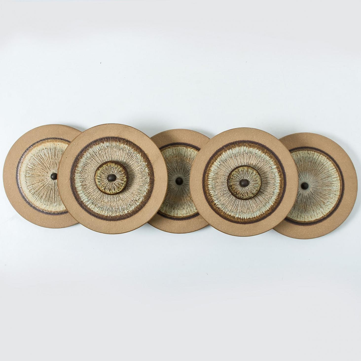 Danese Lampada da parete a dischi di ceramica Soholm, Danimarca, 1970 in vendita