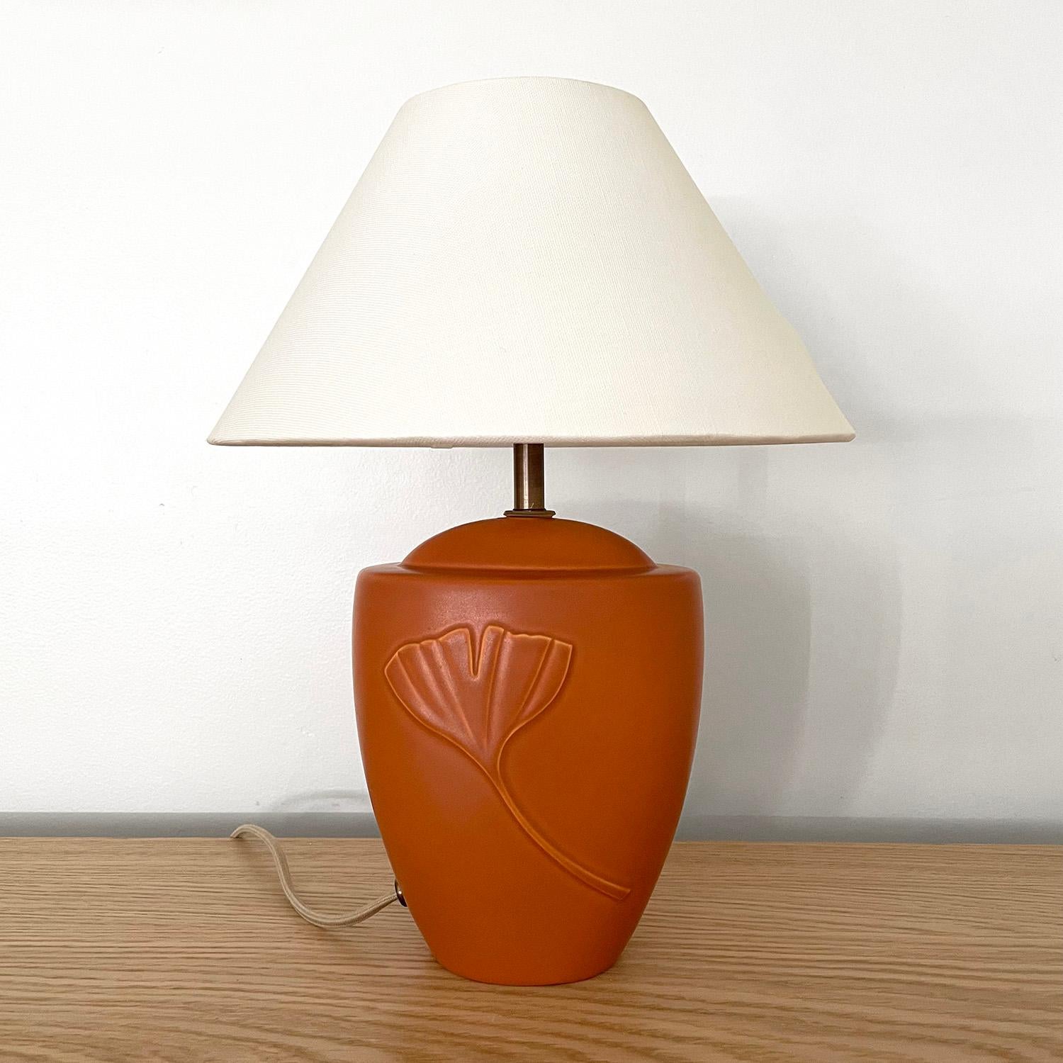 Dänische Gingko-Blatt-Lampe aus Steingut von Soholm im Angebot 4