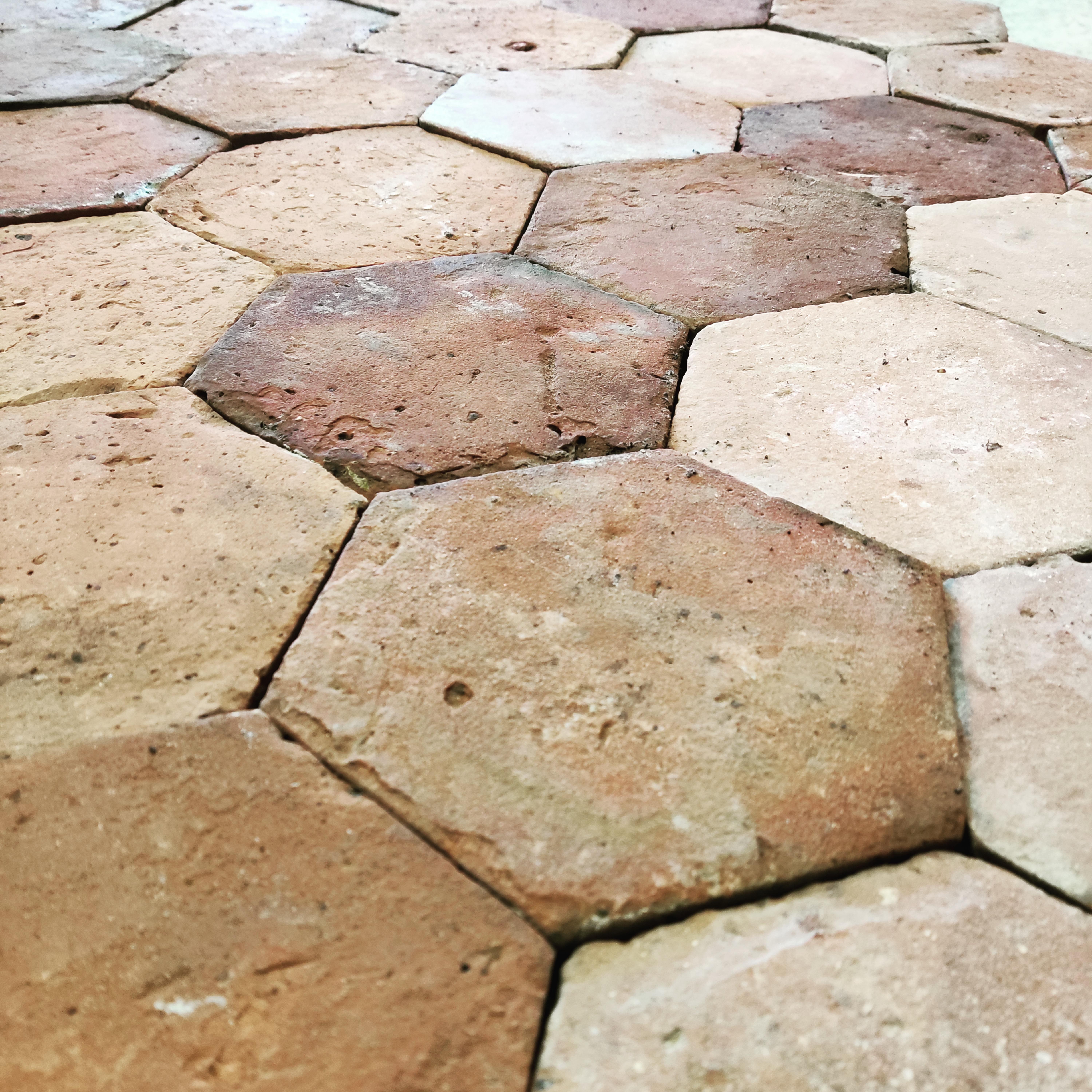 Tiles français anciens en terre cuite (17-18-19e siècles) en vente 3