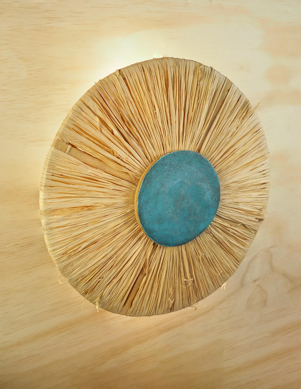 Artisanat Sol Ceramic Wall Light by Nani Goods, Applique murale contemporaine en céramique