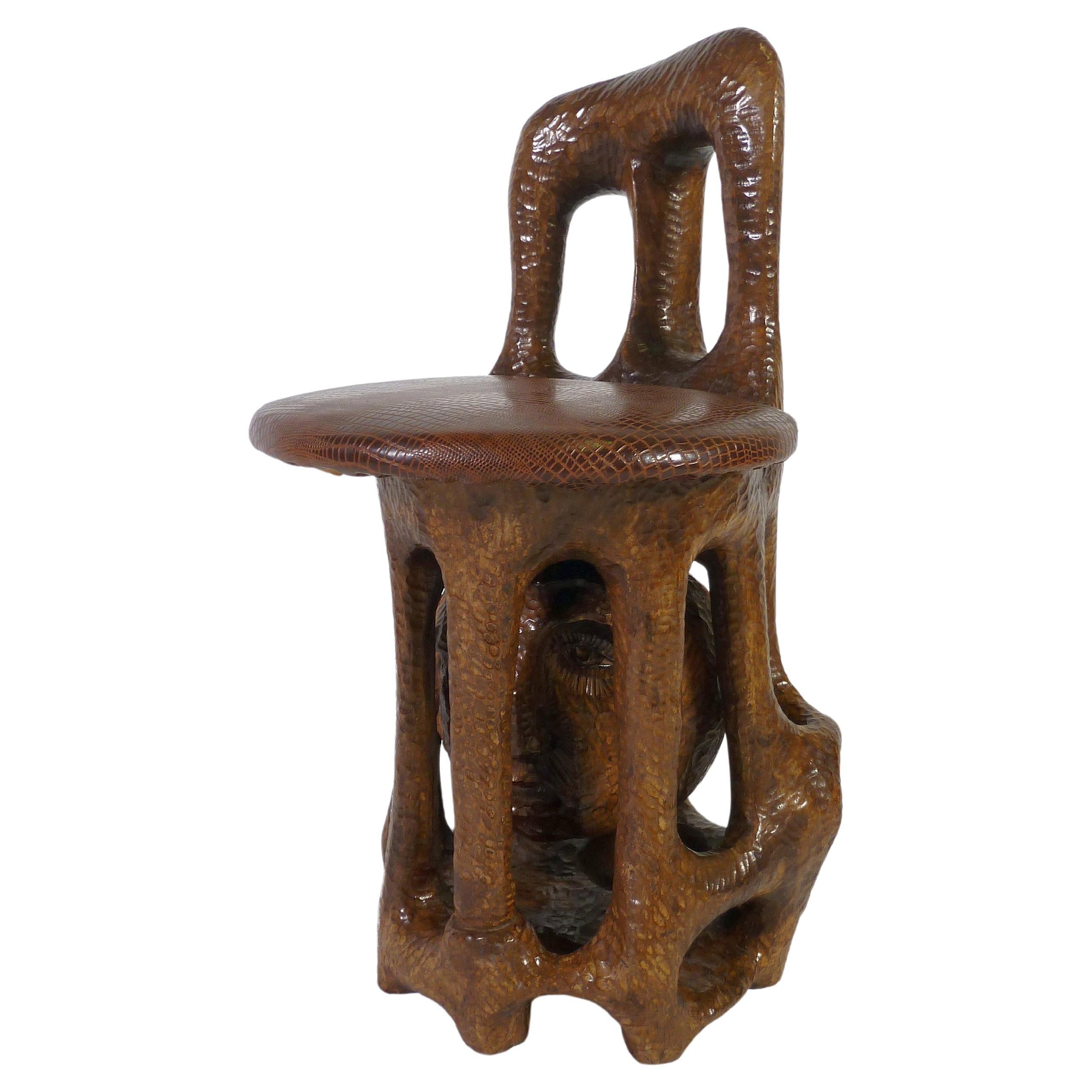 Sol Garson Signierter skulpturaler Stuhl, 1970er Jahre, Kunst, handgeschnitzte Holzskulptur Mandela