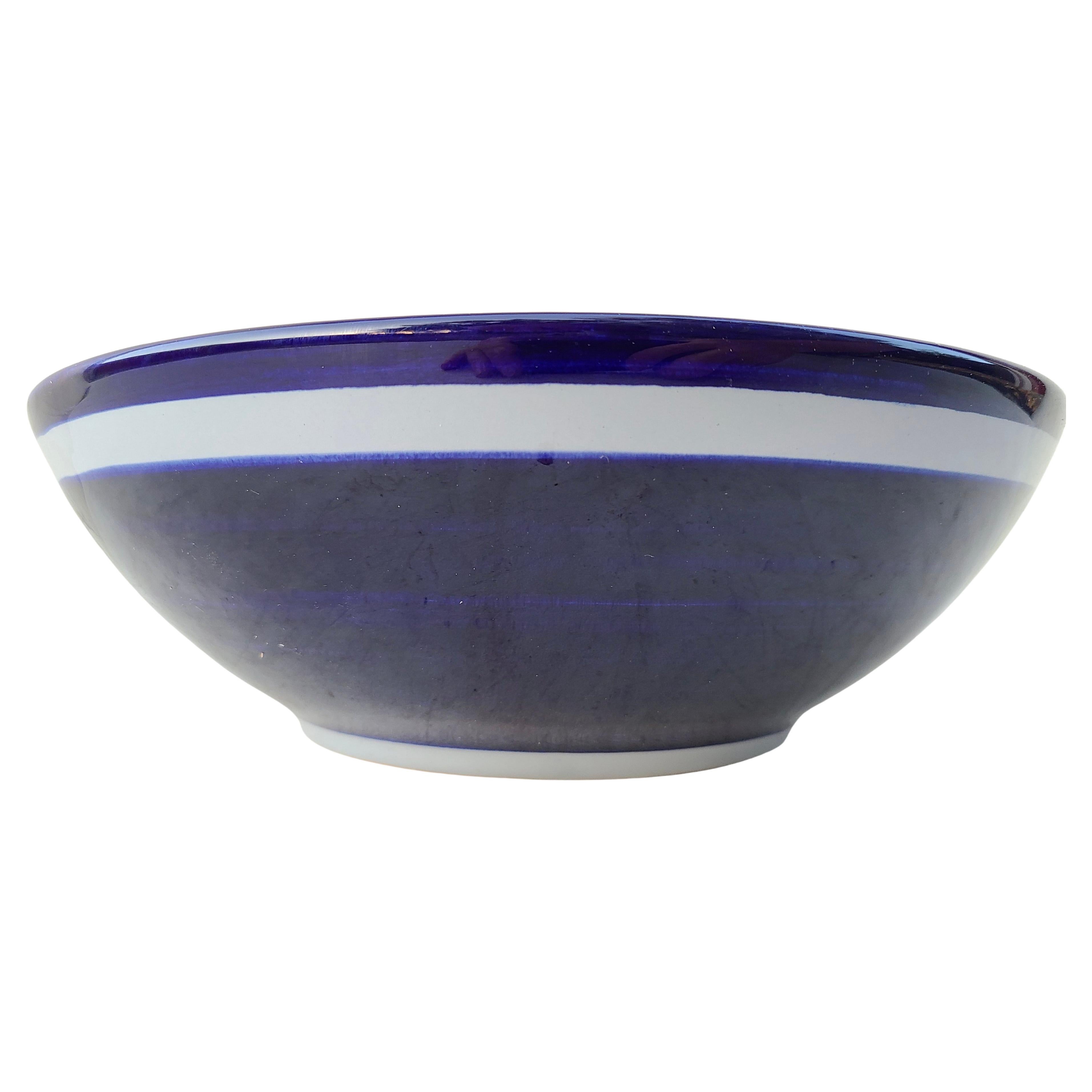 Sol LeWitt Bol en céramique à glaçure cobalt par Deruta en vente 3