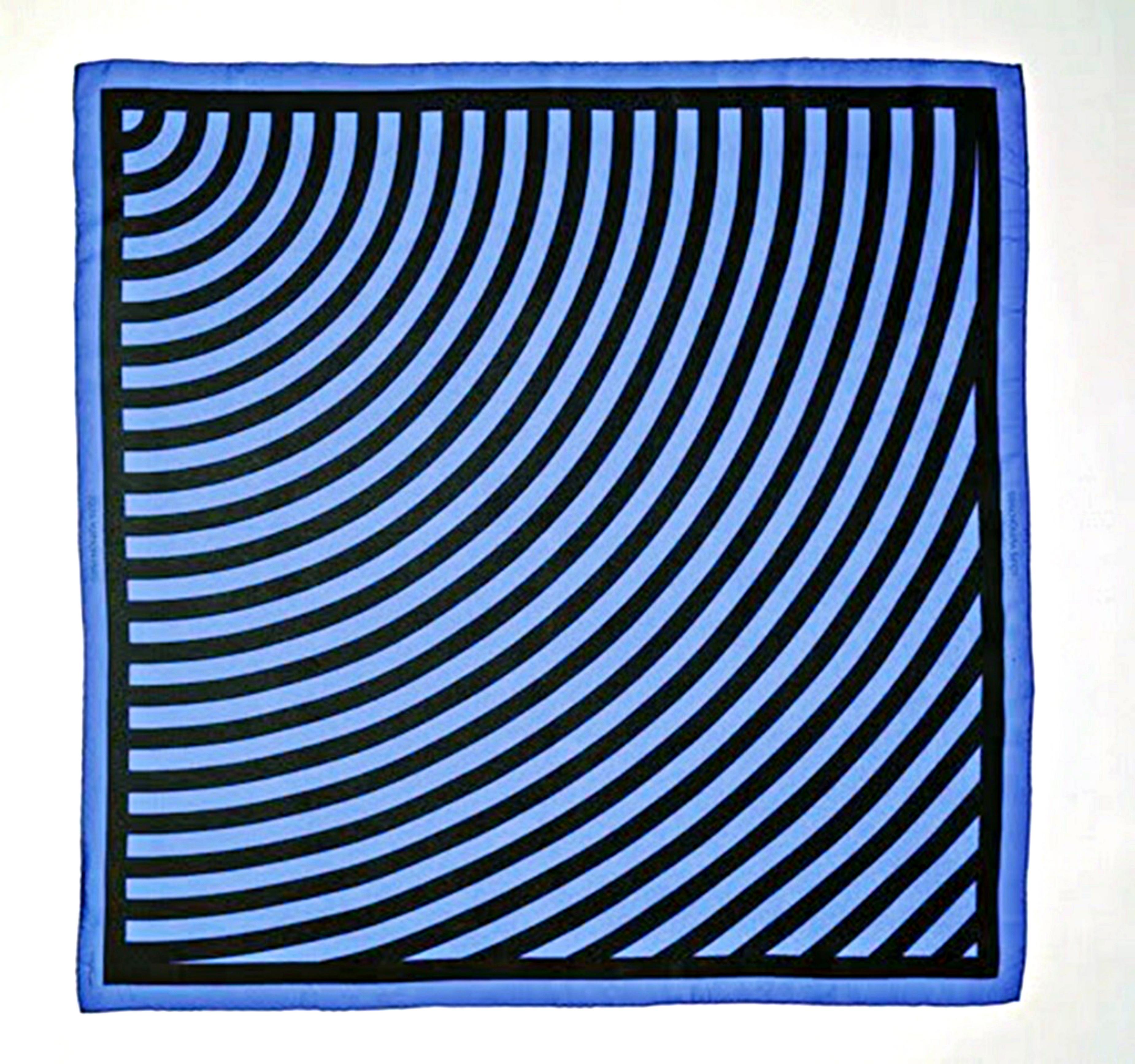 Édition limitée 240 Abstraction géométrique Louis Vuitton 100 % soie  - Mixed Media Art de Sol LeWitt