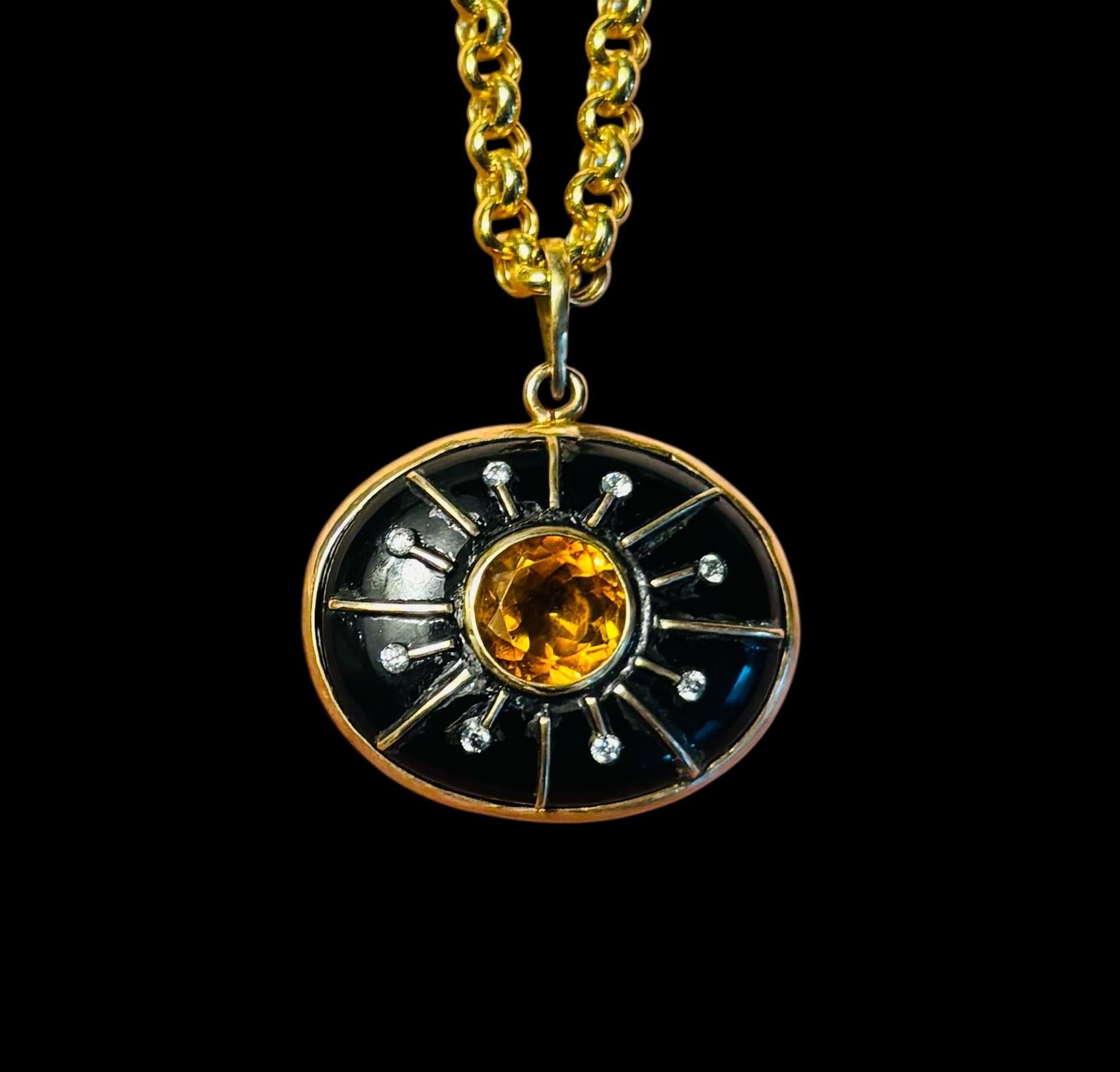 Ciondolo SOL

Onice nera, citrino, diamanti, oro 14k

La linea S.L.A. è stata sviluppata intorno all'idea di onorare se stessi e di vivere una vita che ti illumini. Il sole è un potente simbolo di vita e di luce e questi pezzi sono stati progettati