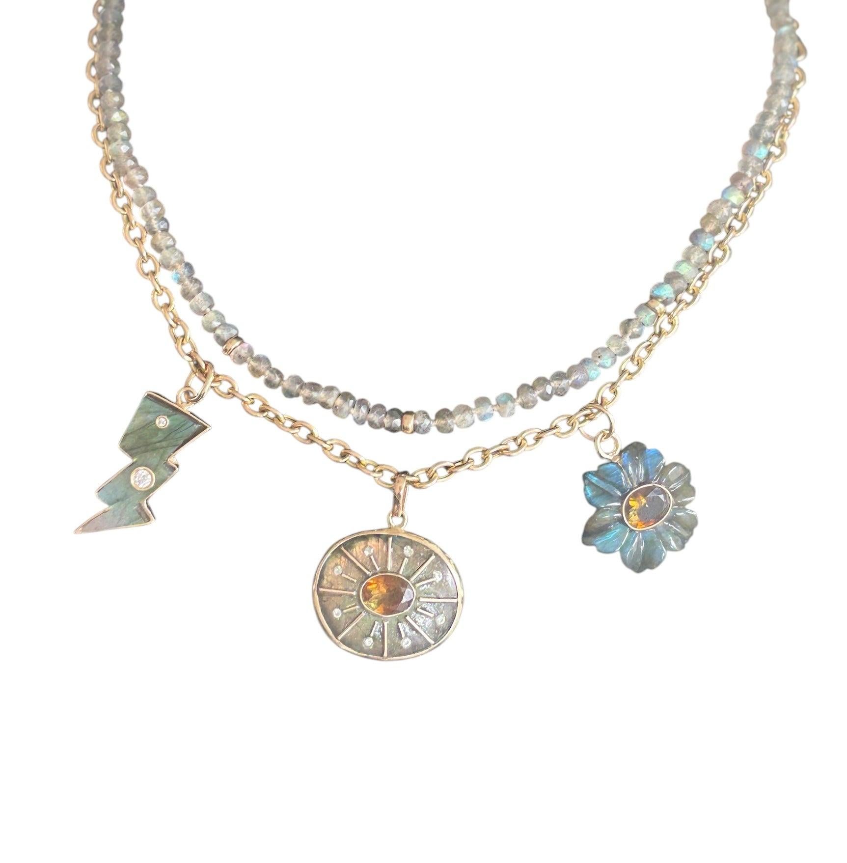 Taille mixte Pendentif en or 14 carats, labradorite, tourmaline, diamants en vente