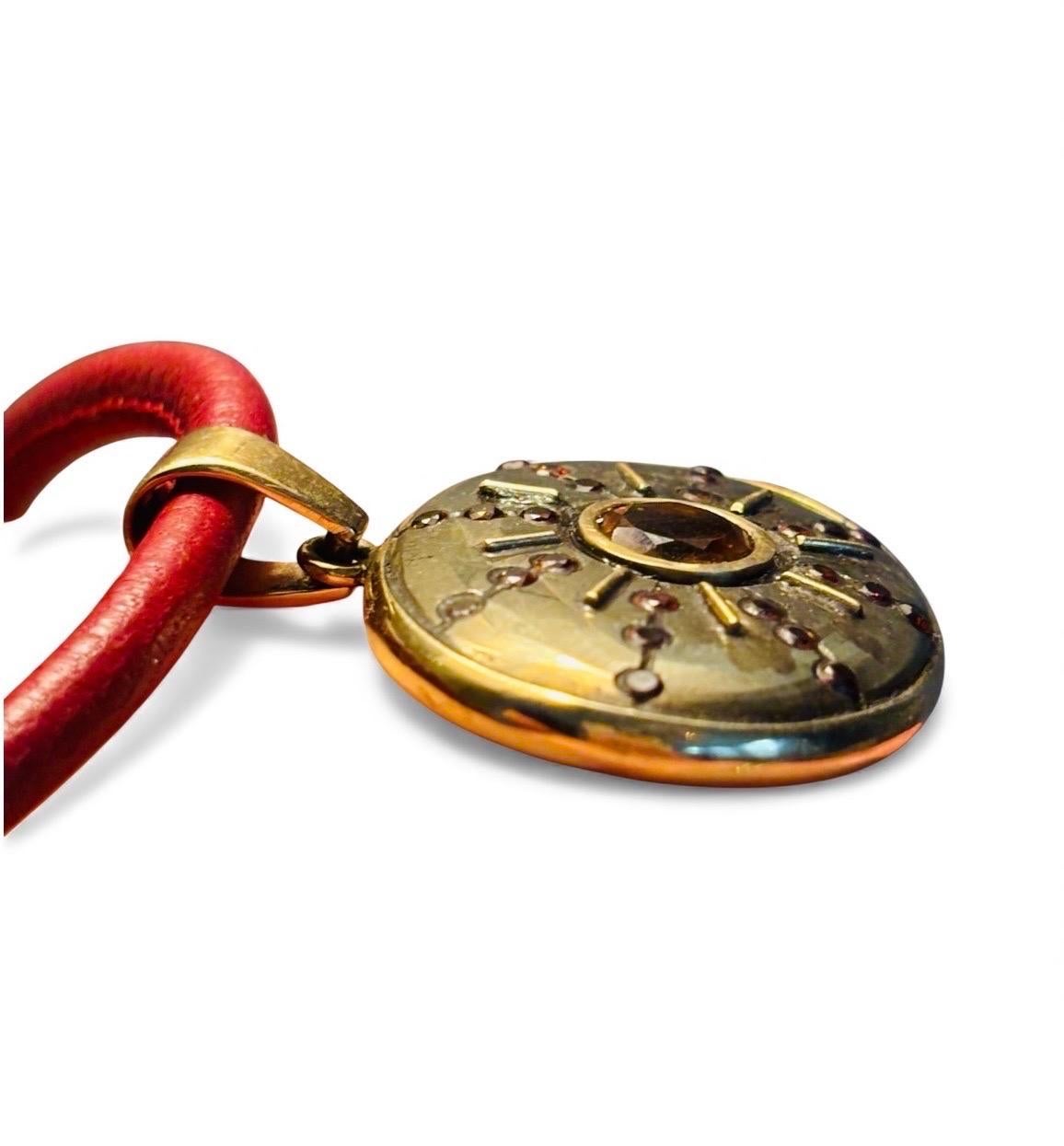 Pendentif SOL, pyrite, citrine, diamants rouges et or 14k en vente 4