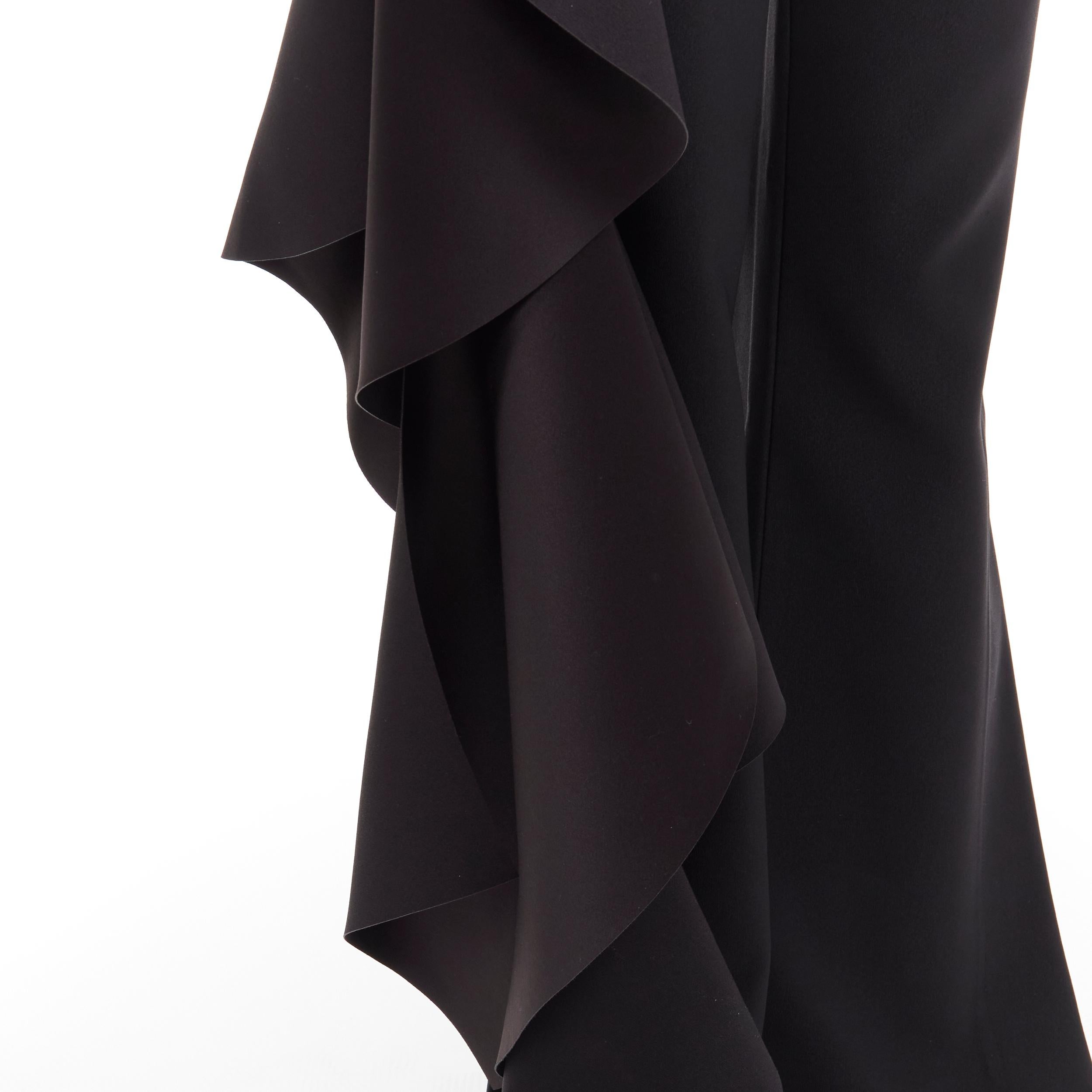 SOLACE Schwarze cascadefarbene drapierte, ausgestellte Hose mit Rüschen UK10 US6 M im Angebot 3