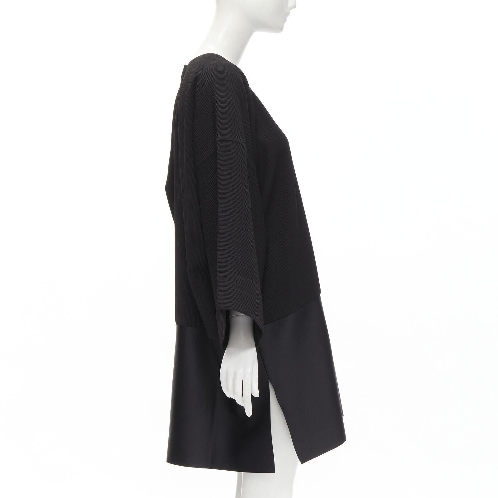 SOLACE LONDON Lulu black structural contrasting pleat satin hem boxy dress UK8 S In Excellent Condition For Sale In Hong Kong, NT