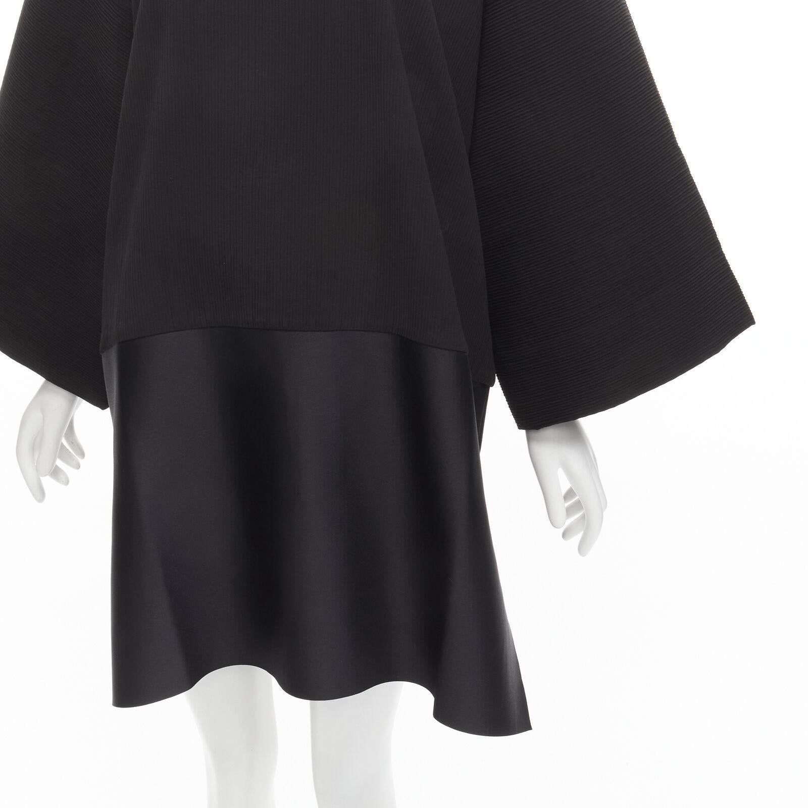 SOLACE LONDON Lulu black structural contrasting pleat satin hem boxy dress UK8 S For Sale 2