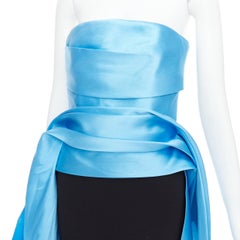 SOLACE LONDON The Darra vestido largo sin tirantes de satén azul drapeado negro UK8 S
