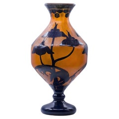 "Solanée" Vase by Le Verre Français