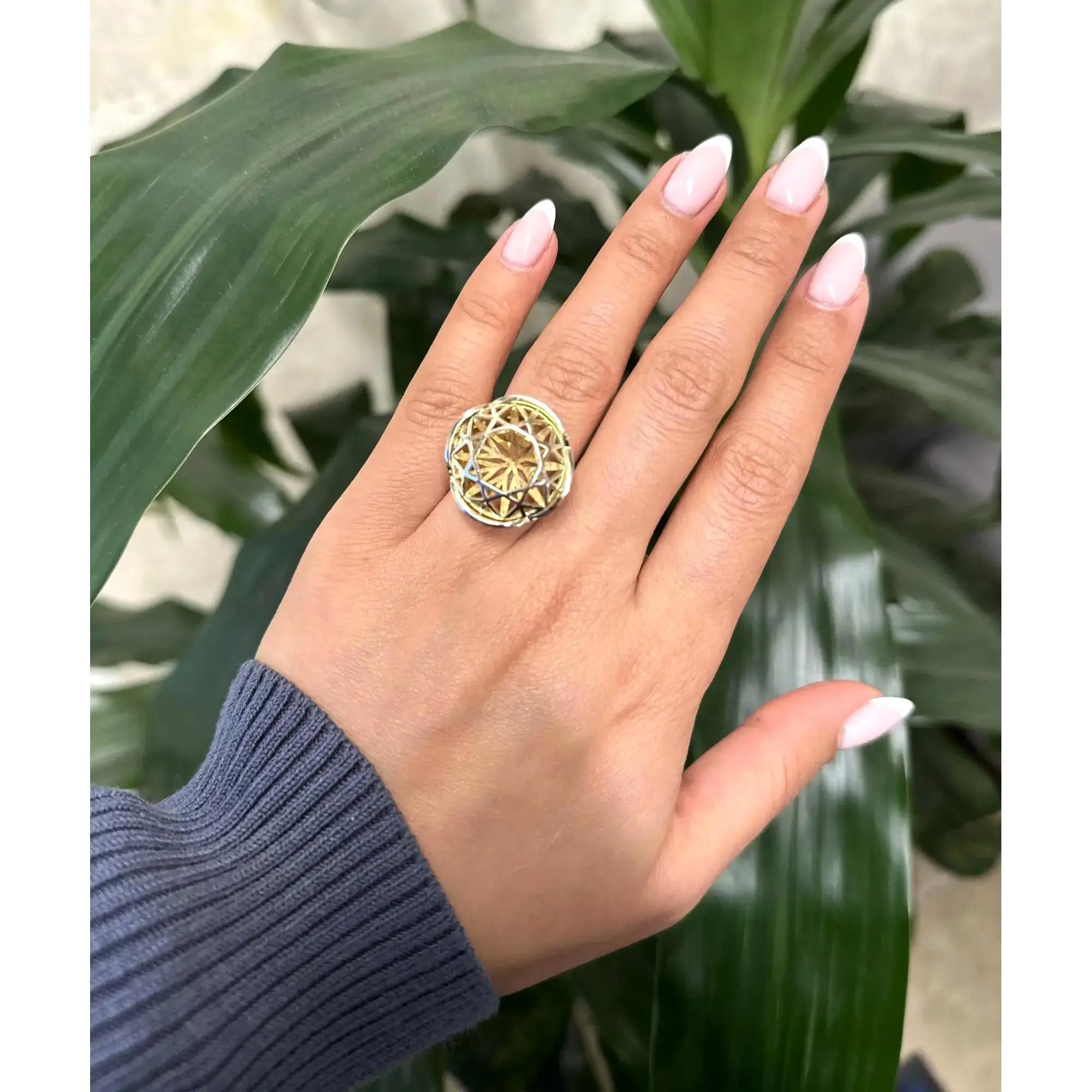 Women's Solange Azagury Partridge Skeleton Cocktail Ring 18K Yellow Gold Size 6.5 For Sale