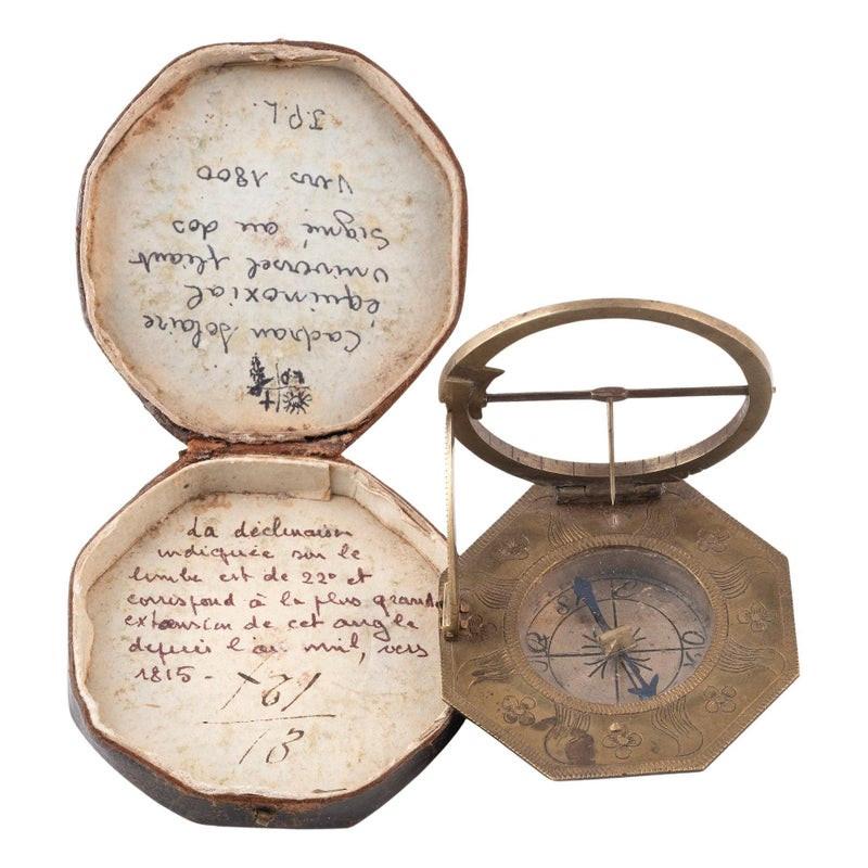 Solar brass Dial Gilt Johan Schrettegger Augsburg Germany XVIII Bon état - En vente à Firenze, IT