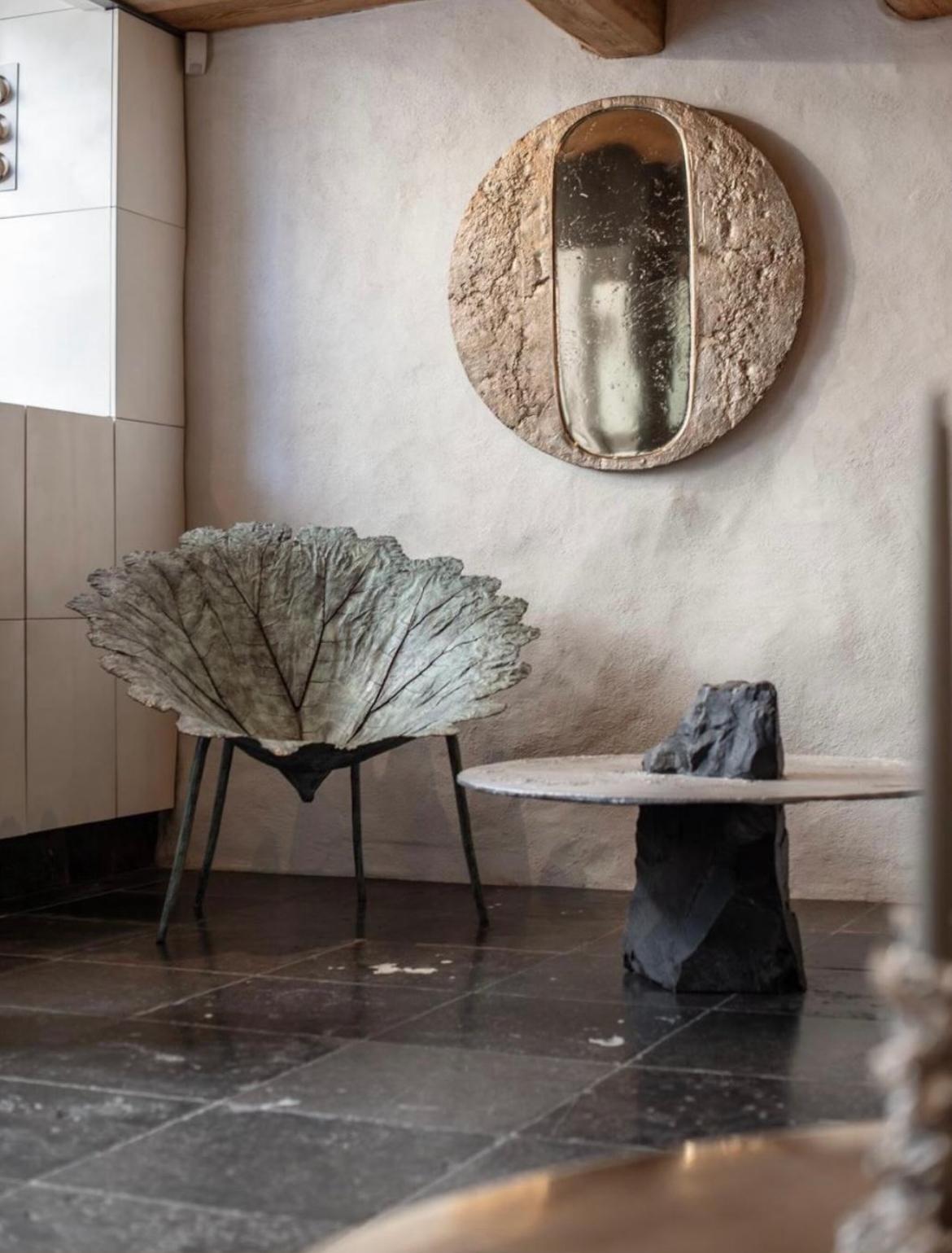 XXIe siècle et contemporain Solar Portal Limited Edition Wall Sculptural Mirror in Bronze by Jesse Ede en vente