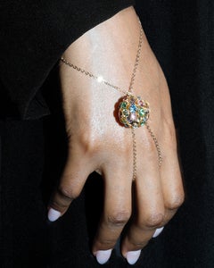 Solara Sphère de cristal multicolore Chaîne à main en or 14 carats