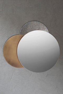 Solare Brass Detailed Circular Mirror