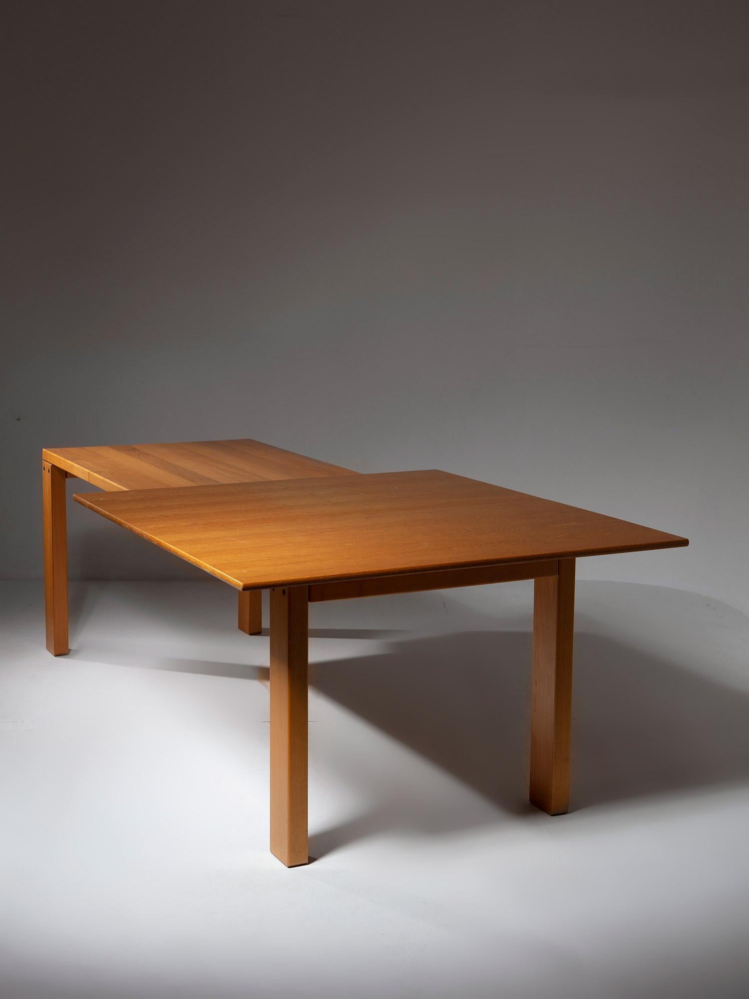 Table de salle à manger 