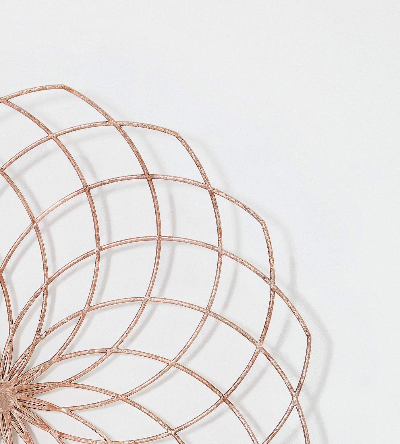 Moderno Scultura da parete Solaris in edizione limitata in bronzo di Jesse Ede in vendita