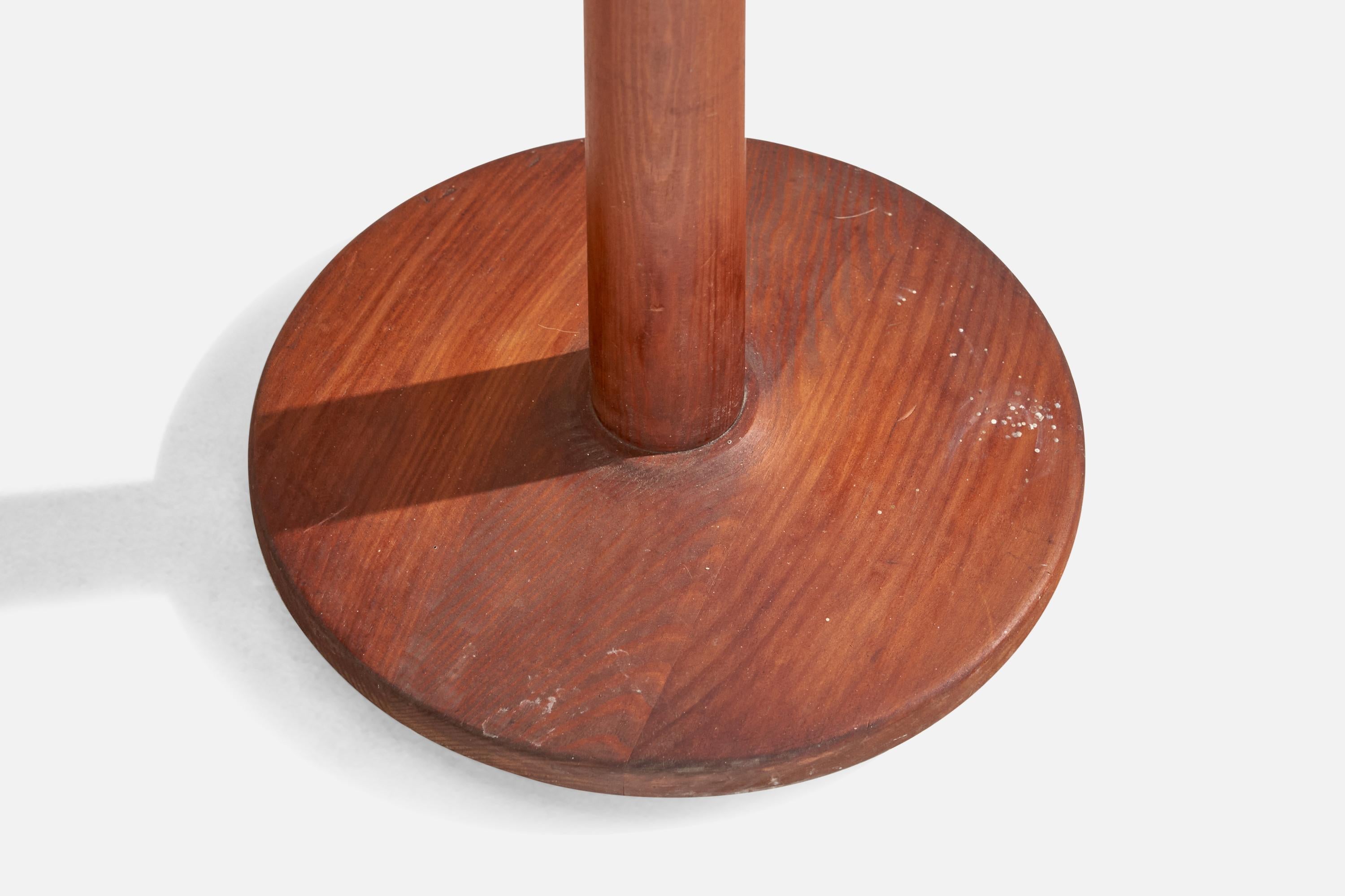 Laiton Solbackens Svarveri, lampadaire, pin, laiton, tissu, Suède, années 1970 en vente