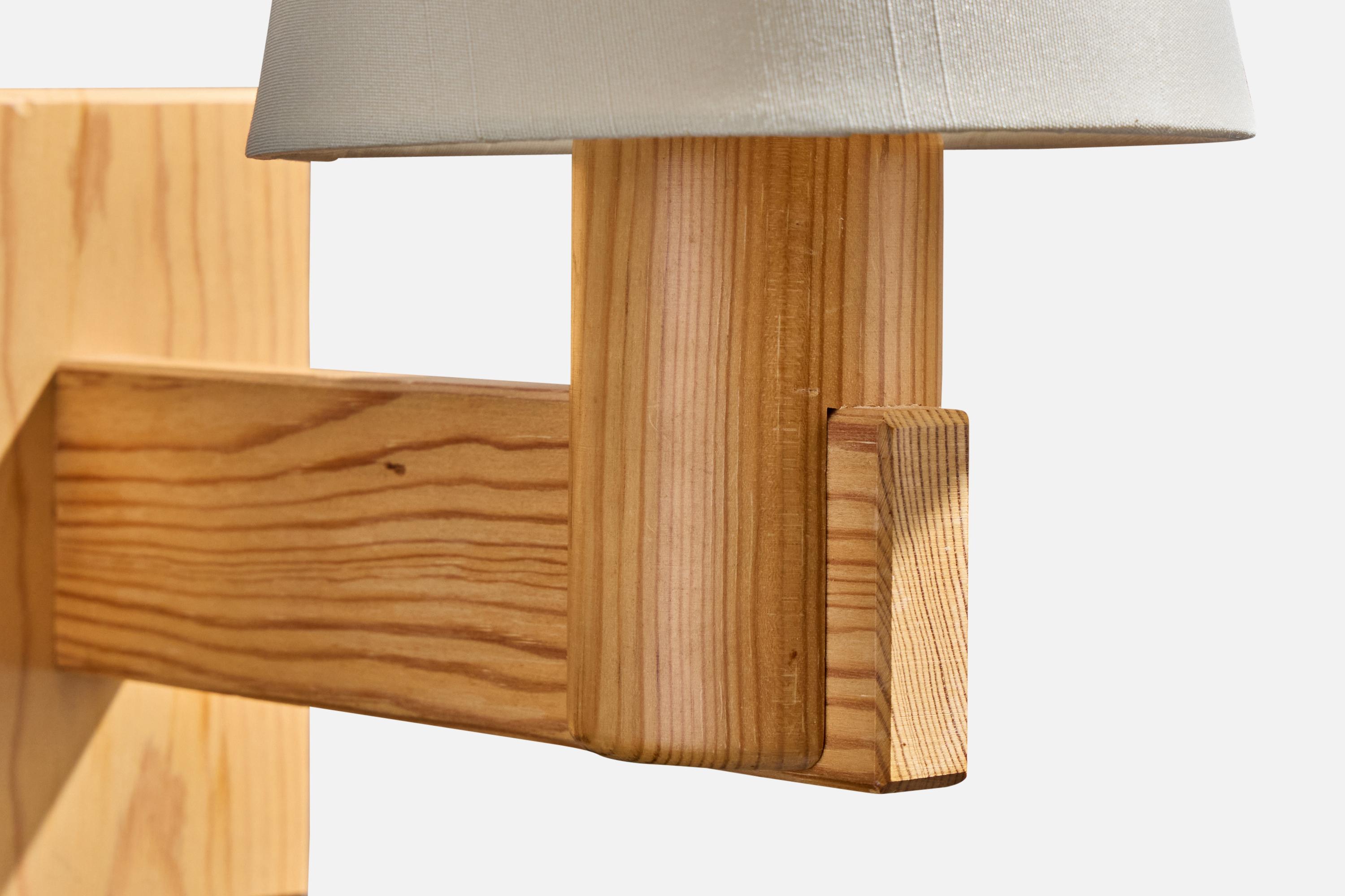 Tissu Solbackens Svarveri, Wall Lights, pin, tissu, Suède, années 1970 en vente