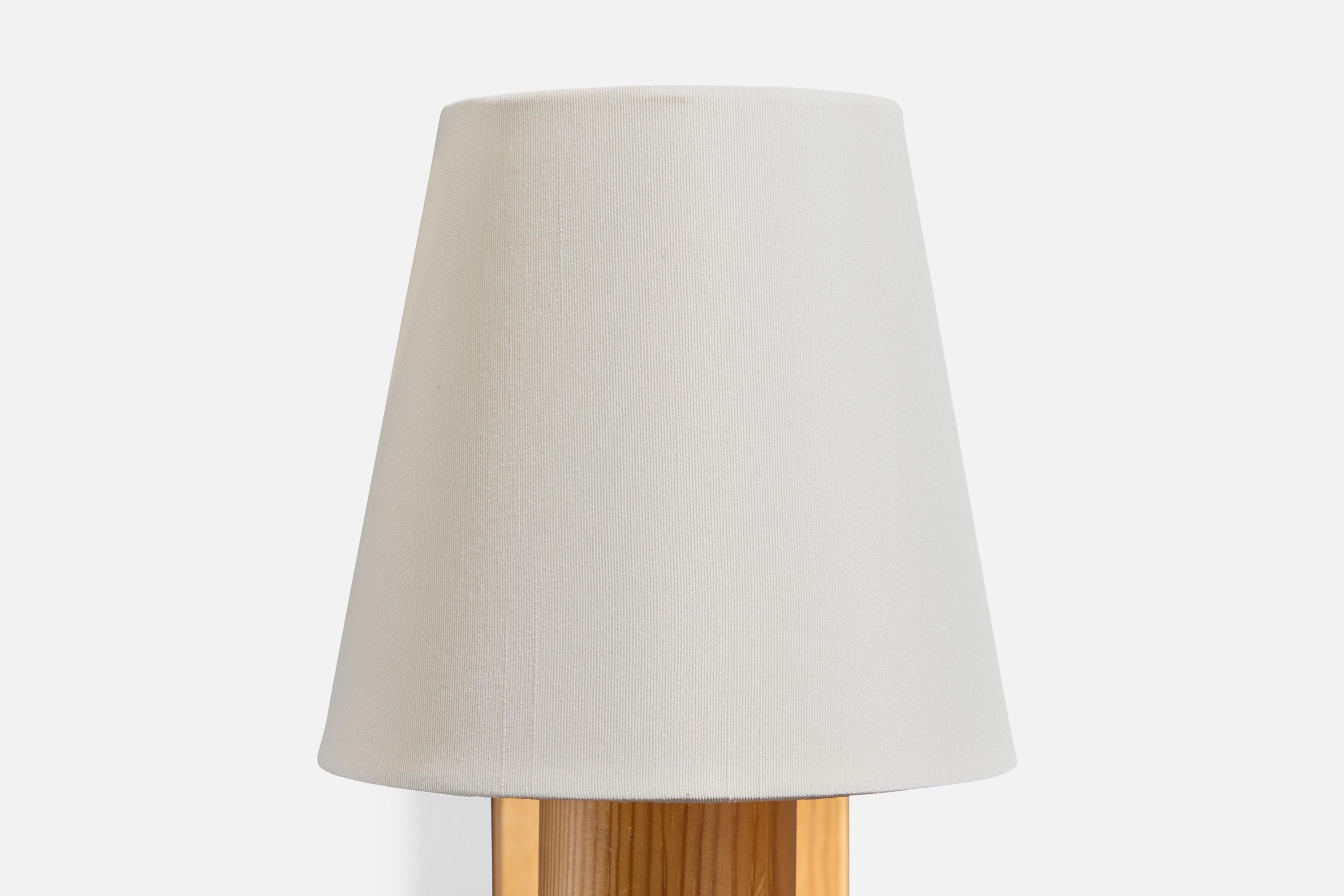 Solbackens Svarveri, Wall Lights, pin, tissu, Suède, années 1970 en vente 1