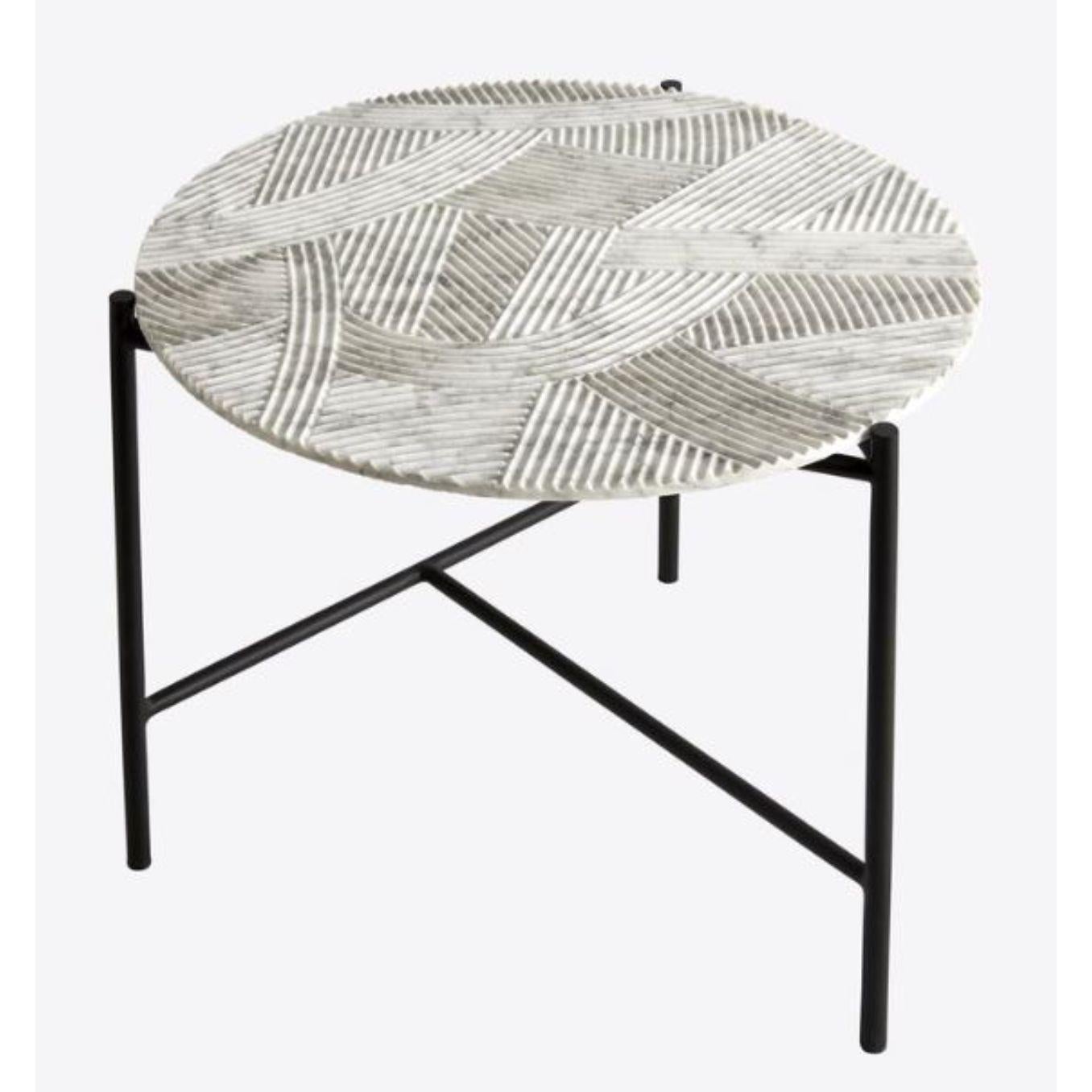 Solco coffee table by Radar.
Design: Bastien Taillard.
Materials: Metal, Carrara marble.
Dimensions: D 60 x W 60 x H 43 cm


Elegant, timeless, understated. The RADAR collection allows you to take a welcome break from the teeming world of