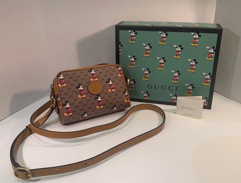 Sold at Auction: Gucci x Disney Mickey Mouse Round Crossbody