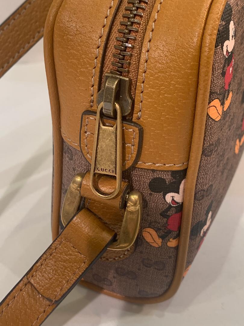 Women's or Men's SOLD OUT Gucci Mickey Mouse Year of the Rat Crossbody Shoulder Bag Purse