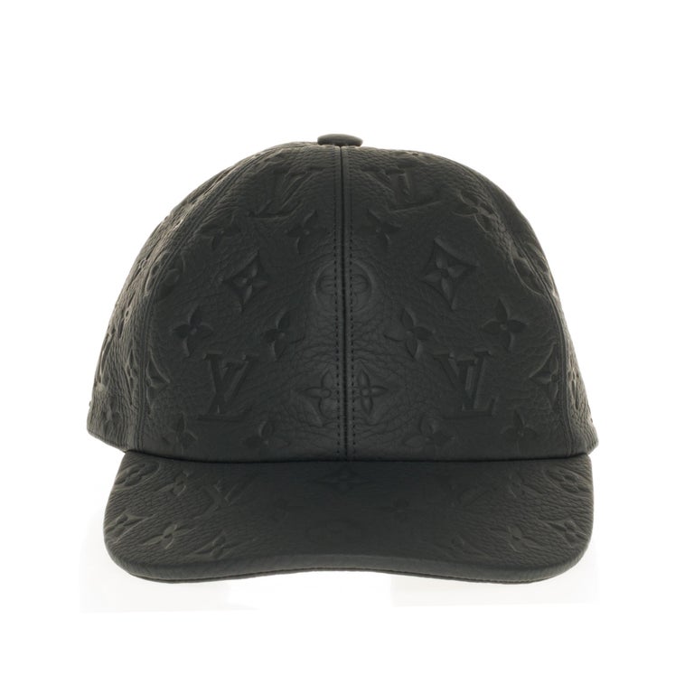 SOLD OUT Louis Vuitton 1.1 Cap in black Taurillon leather, brand new ...
