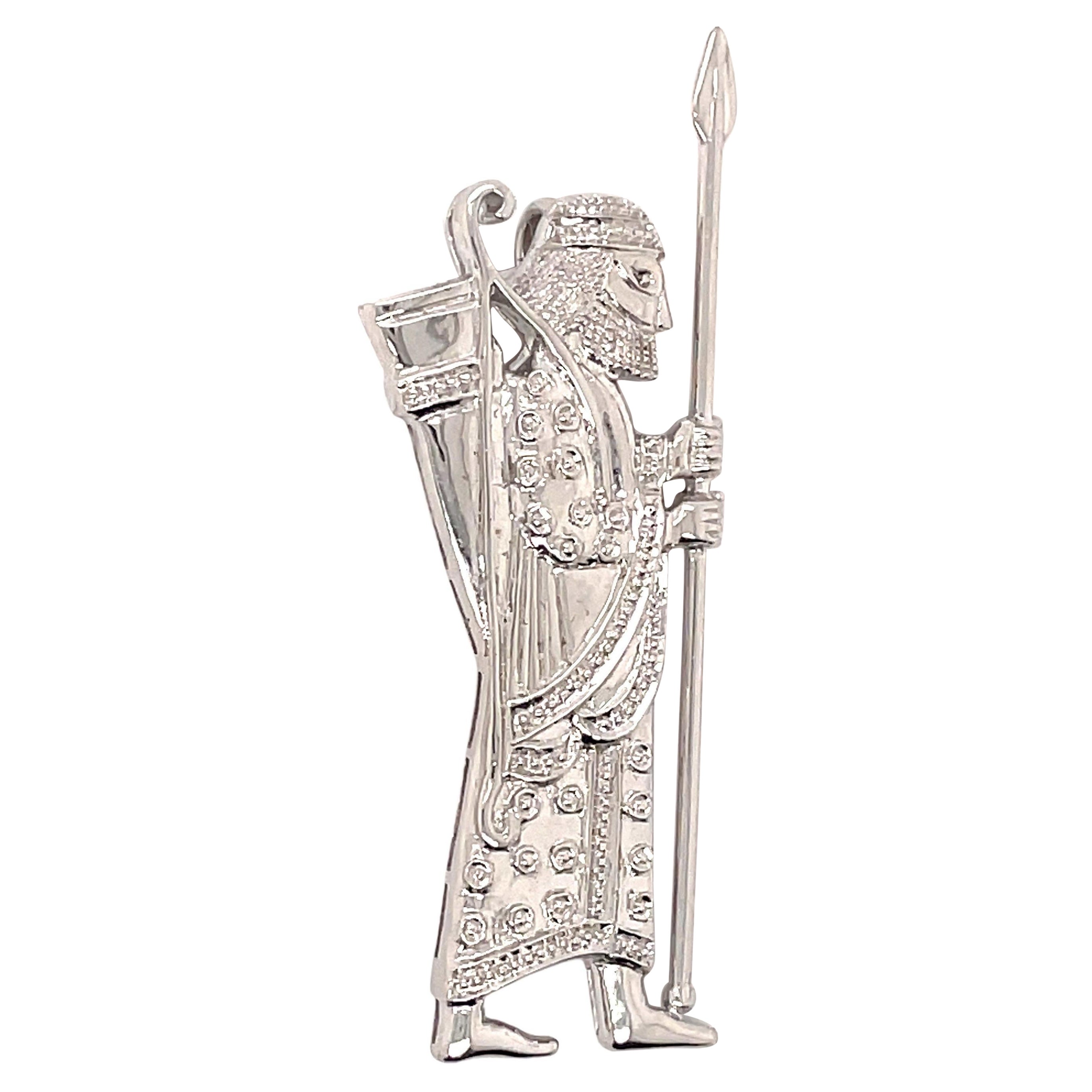Broche soldat en or blanc 18 carats en vente