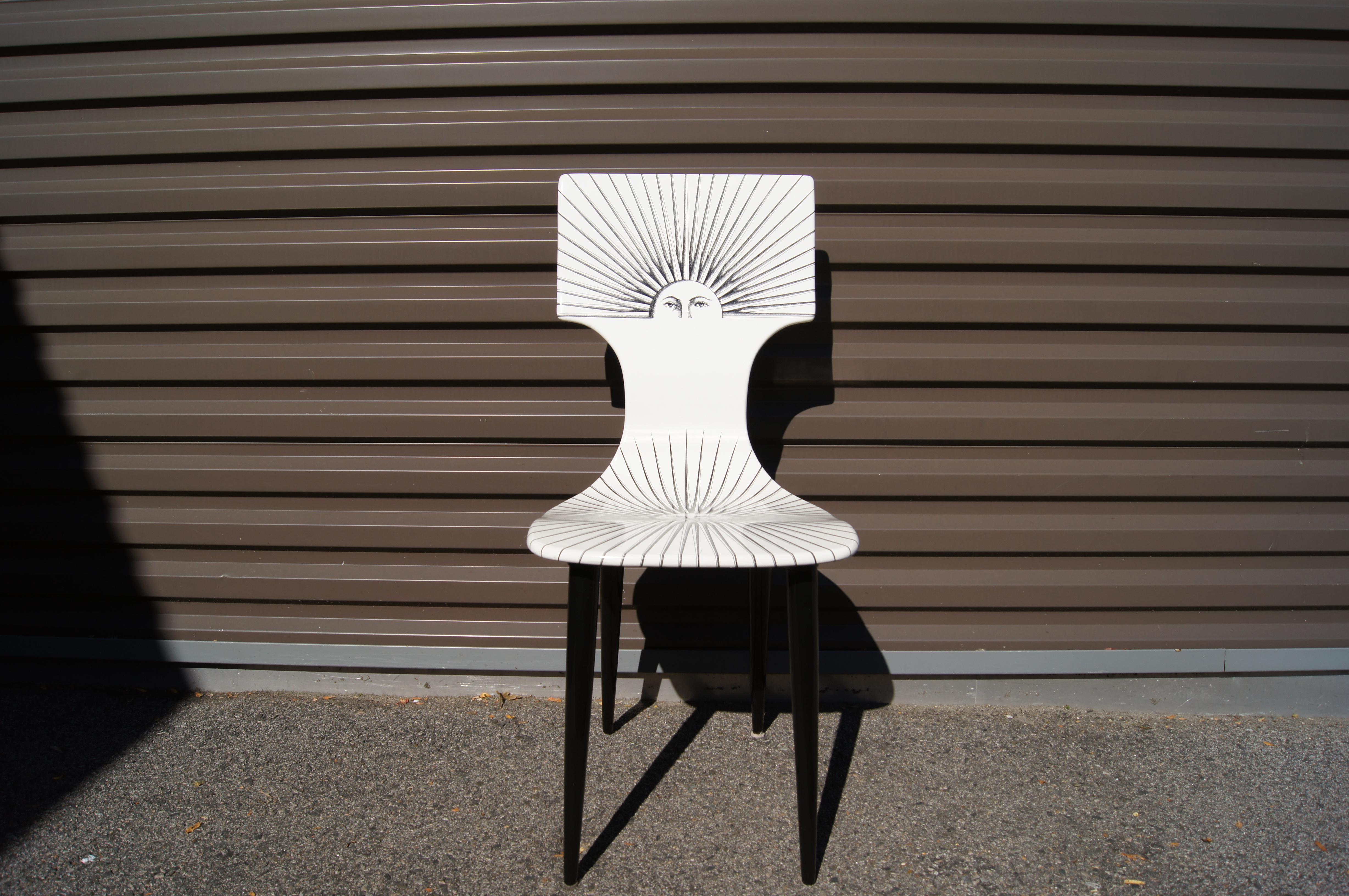 Lacquered Sole Chair by Piero Fornasetti for Fornasetti Milano For Sale