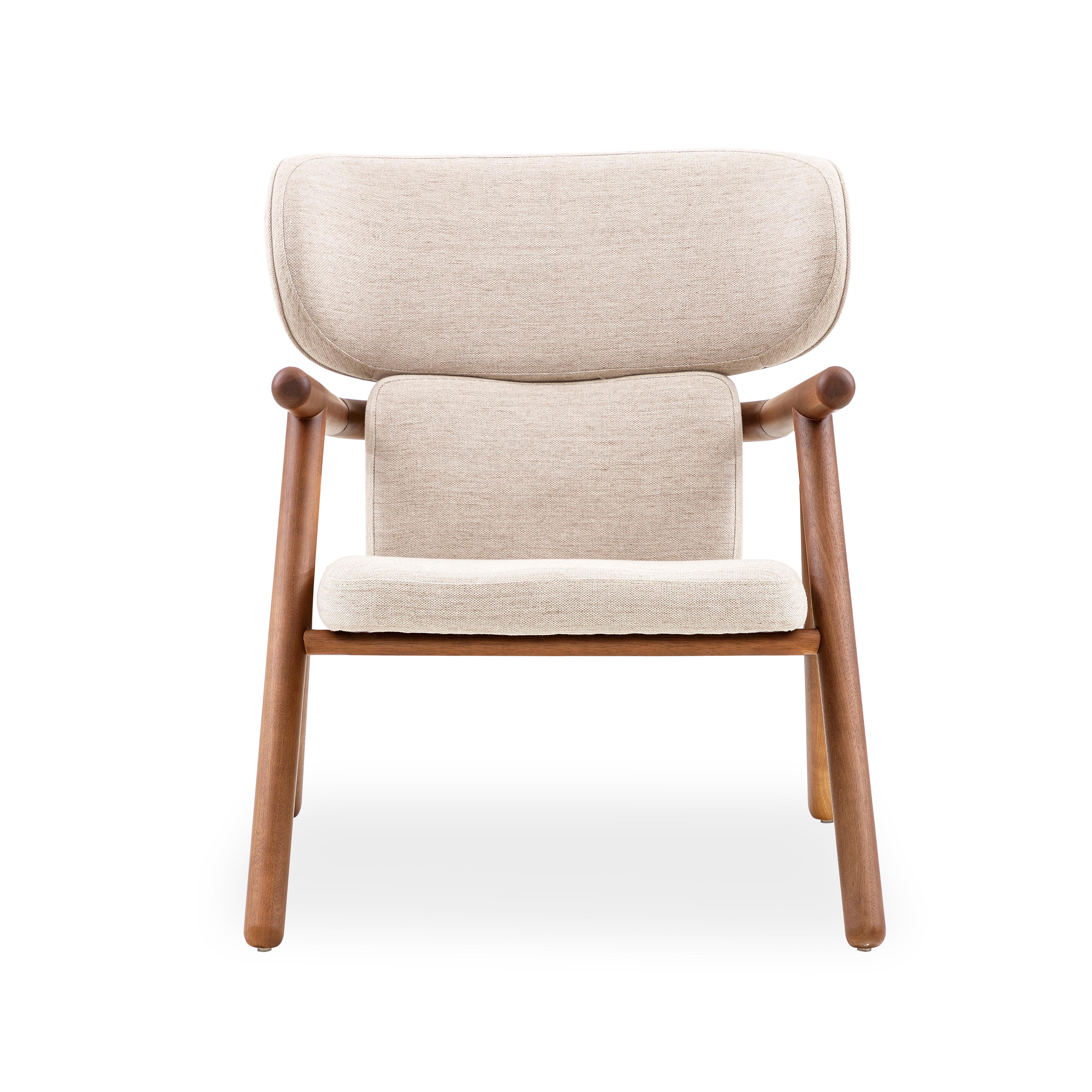Dipinto Poltrona moderna scandinava personalizzabile con finitura in noce, Design Sole in vendita