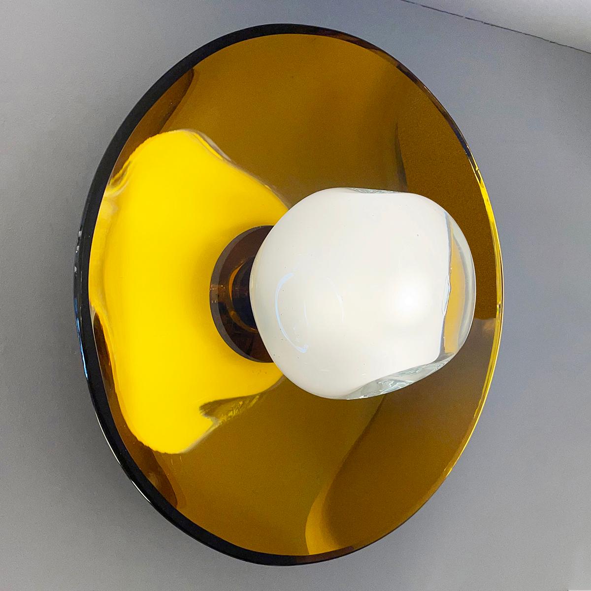 Sole Wall Light by Gaspare Asaro In New Condition For Sale In New York, NY