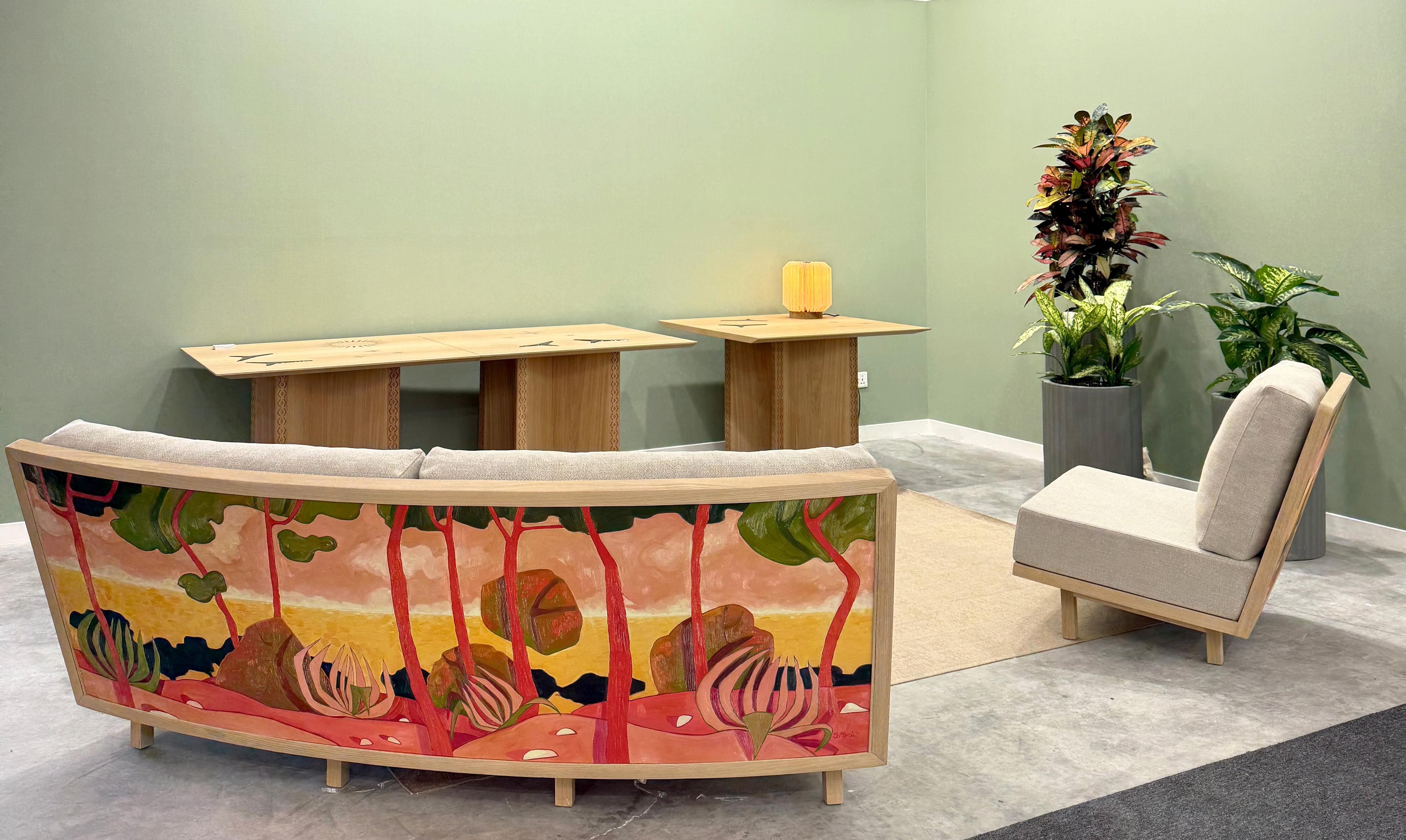 Canapé moderne en bois et dos peint, New & Modernity, Soleia Sofa by MB Design Studio Neuf - En vente à Beirut, LB