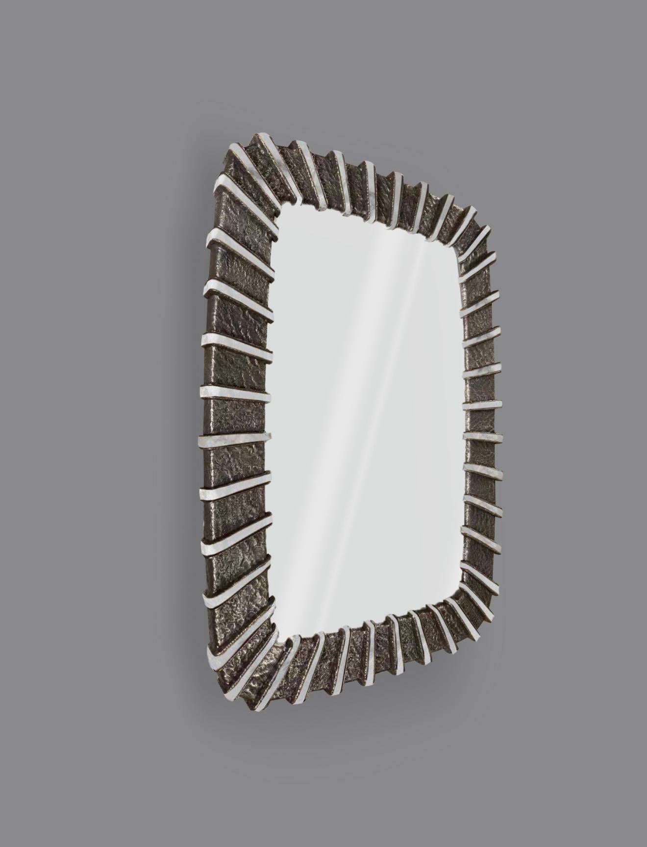 XXIe siècle et contemporain Soleil41 Miroir de Phoenix en vente