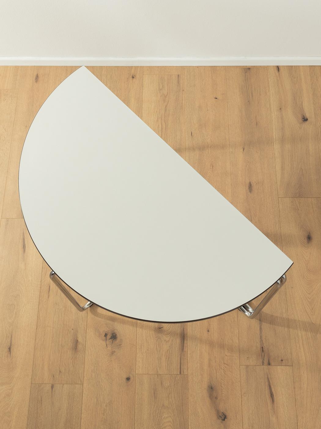 Fin du 20e siècle Table Sóley, Valdimar Harðarson, Kusch+Co en vente