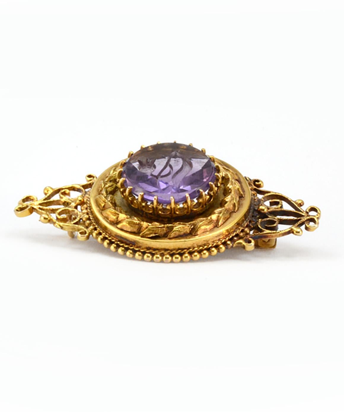 Solid 14 Karat Yellow Gold Genuine Amethyst Antique Pin In Excellent Condition In Manchester, NH