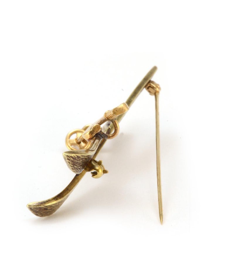 Solid 14 Karat Yellow Gold Genuine Enamel Ski Brooch For Sale at 1stDibs