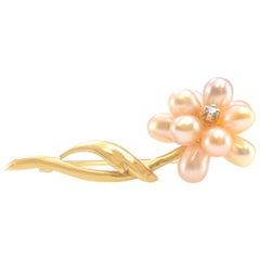 Solid 14 Karat Yellow Gold Pearl and Diamond Flower Pin 2.5g