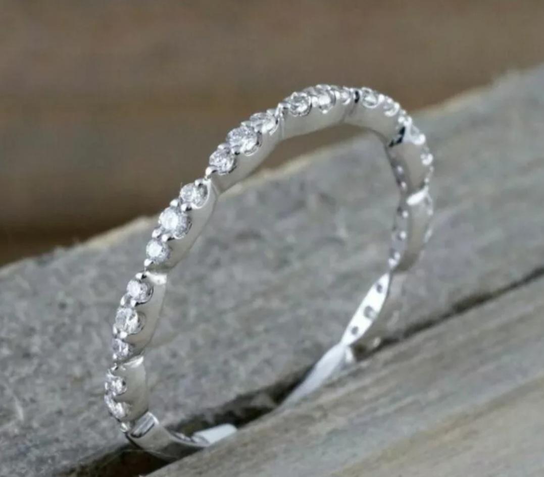 Anello nuziale in oro massiccio 14k con diamante per l'eternità Anello d'oro per l'anniversario Regalo di gioielli. in vendita 5
