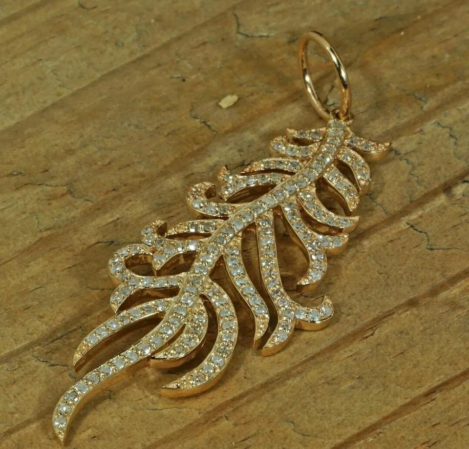 Round Cut Solid 14k Gold Diamond Leaf Pendant Jewelry For Sale