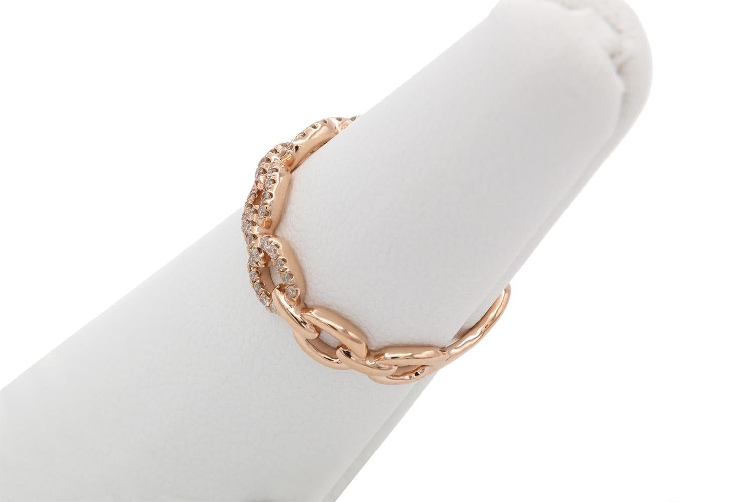 Solid 14k Rose Gold & Diamond Ladies Paperclip Stacking Fashion Ring In New Condition For Sale In Tustin, CA