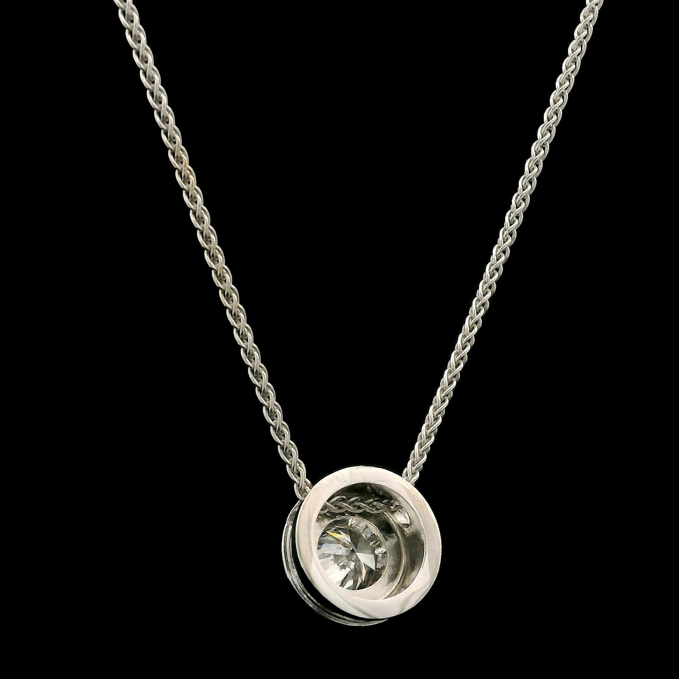 Solid 14k White Gold 0.40ct Round Bezel Diamond Solitaire Slide Pendant Necklace For Sale 3