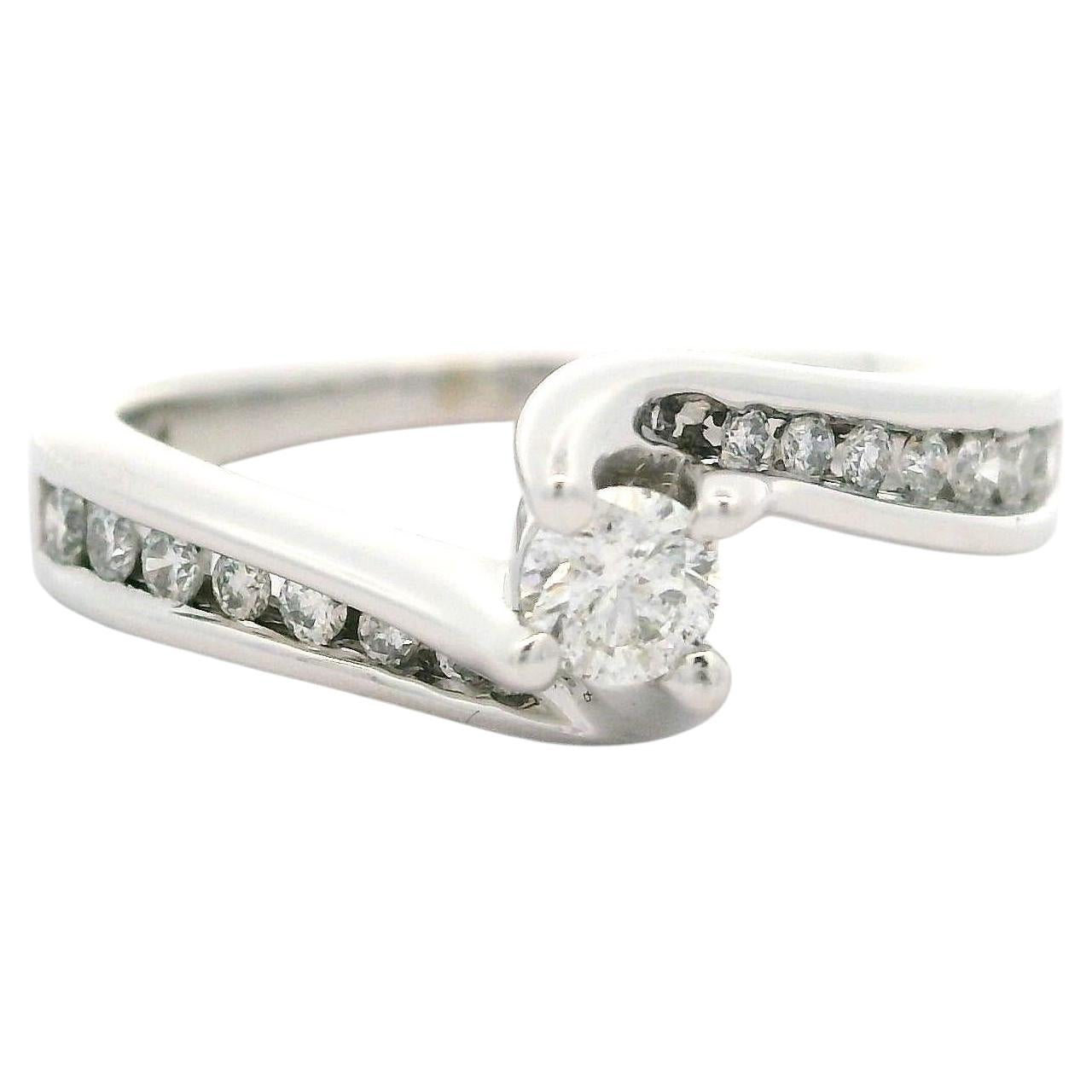 Solid 14k White Gold 0.40ctw Diamond Bypass Engagement Promise Ring For Sale
