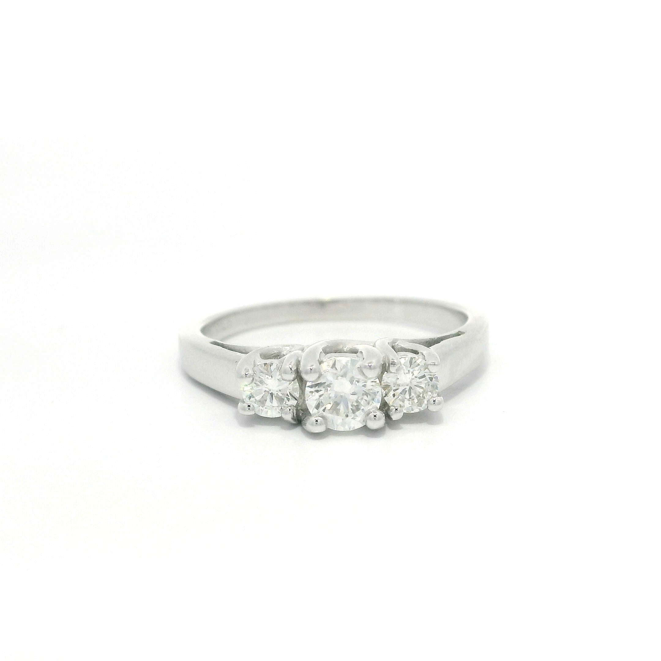 Solid 14k White Gold 0.60ctw Round Diamond 3 Stone Engagement Ring