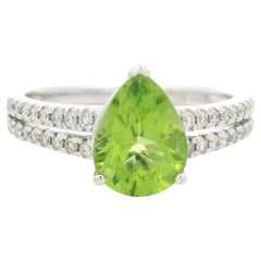 Solid 14k White Gold 1.50ctw Pear Cut Peridot & Diamond Split Shank Ring